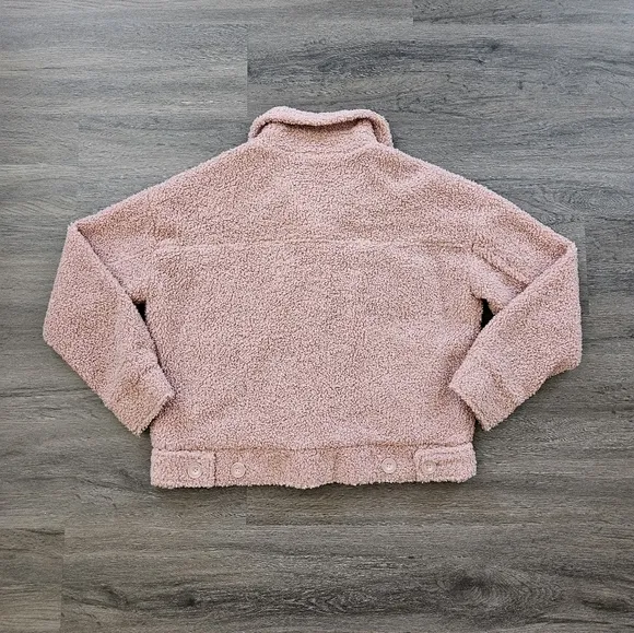 Noize Pink Rose Miley Short Length Vegan Sherpa Coat NWOT Size Small