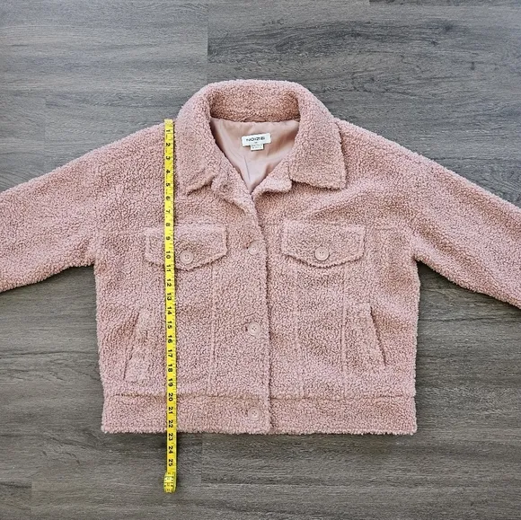 Noize Pink Rose Miley Short Length Vegan Sherpa Coat NWOT Size Small