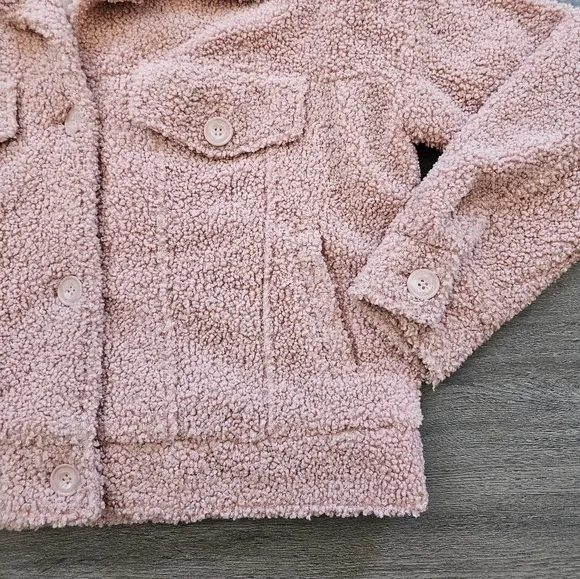 Noize Pink Rose Miley Short Length Vegan Sherpa Coat NWOT Size Small