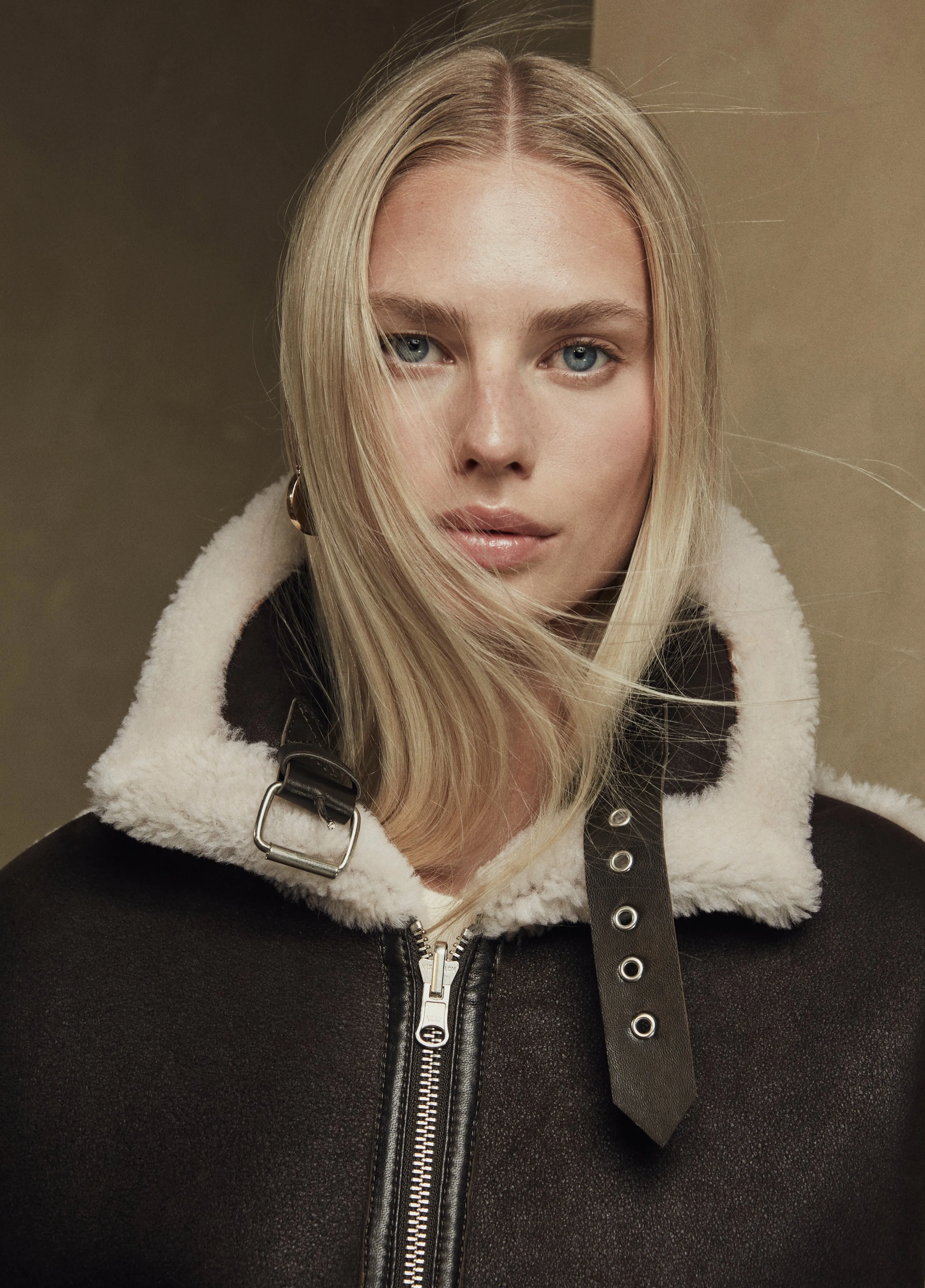 Nora Women's Oversize Reversible Shearling Jacket - Dark Chocolate