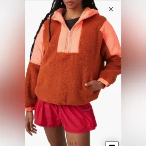 NWT Free People FP Movement Lead the Pack Fleece Neon Coral