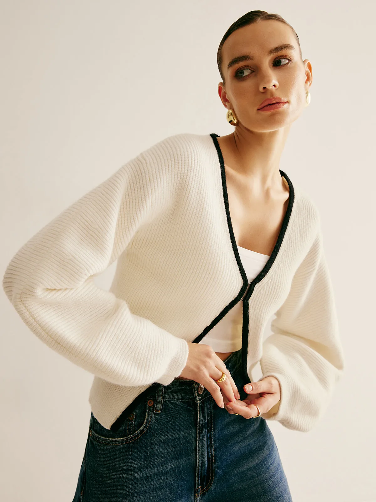 Oversized Contrast Trim Clasp Knit Outwear