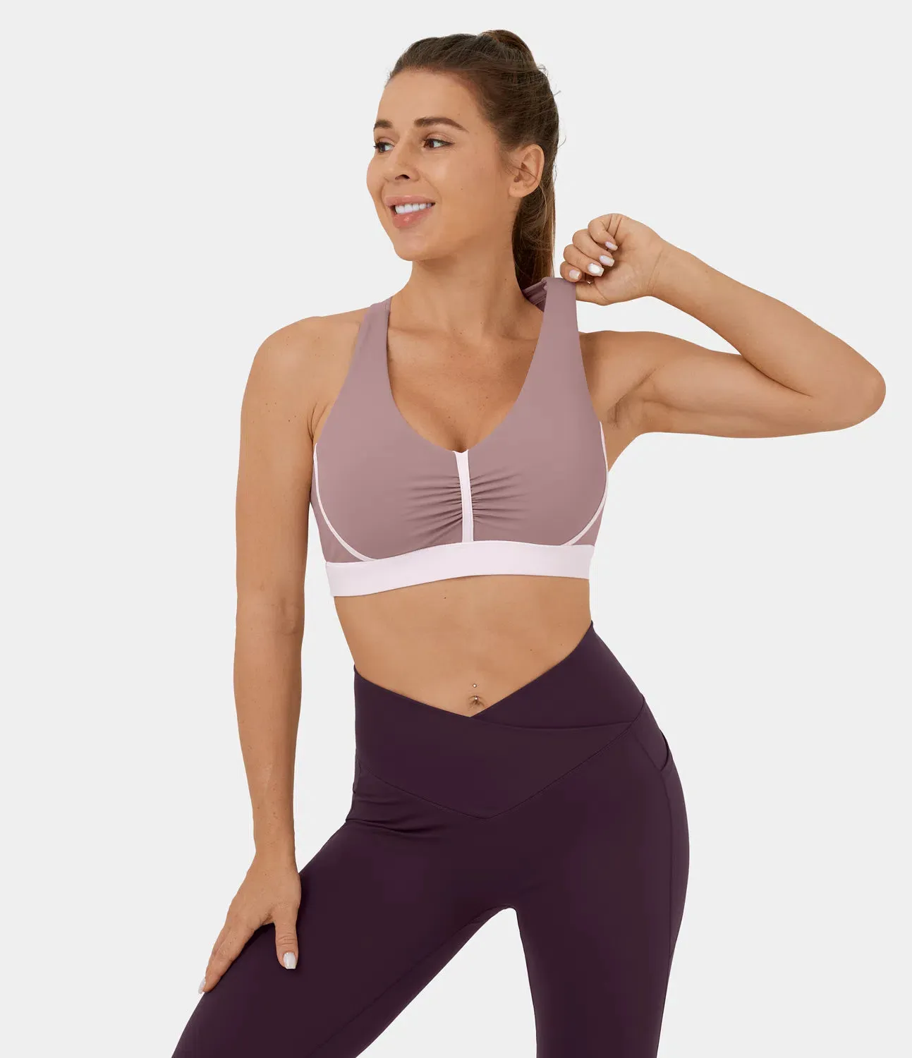 Plush Low Support Backless Ruched Color Block Yoga Sports Bra – Soft & Stylish