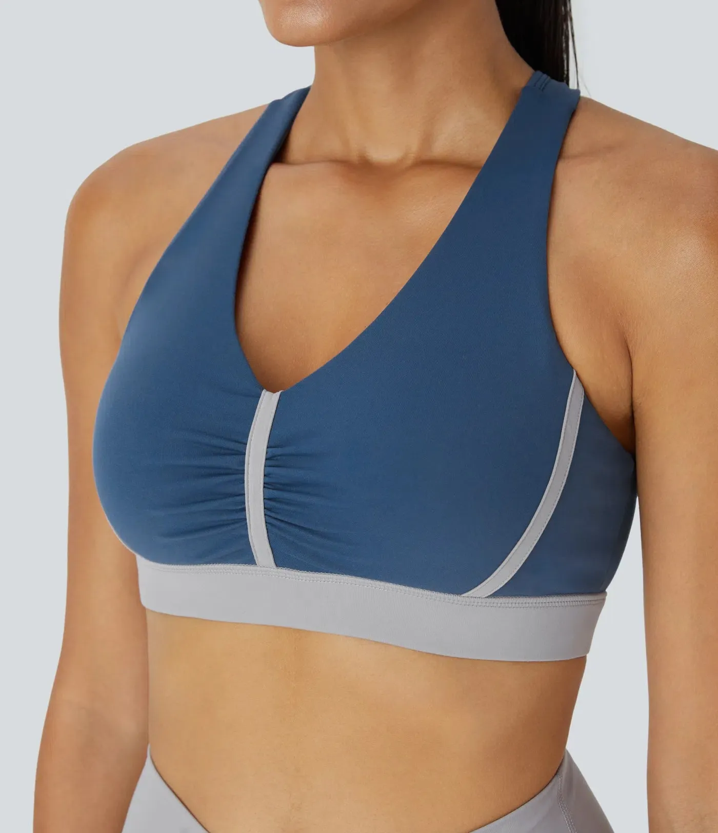 Plush Low Support Backless Ruched Color Block Yoga Sports Bra – Soft & Stylish