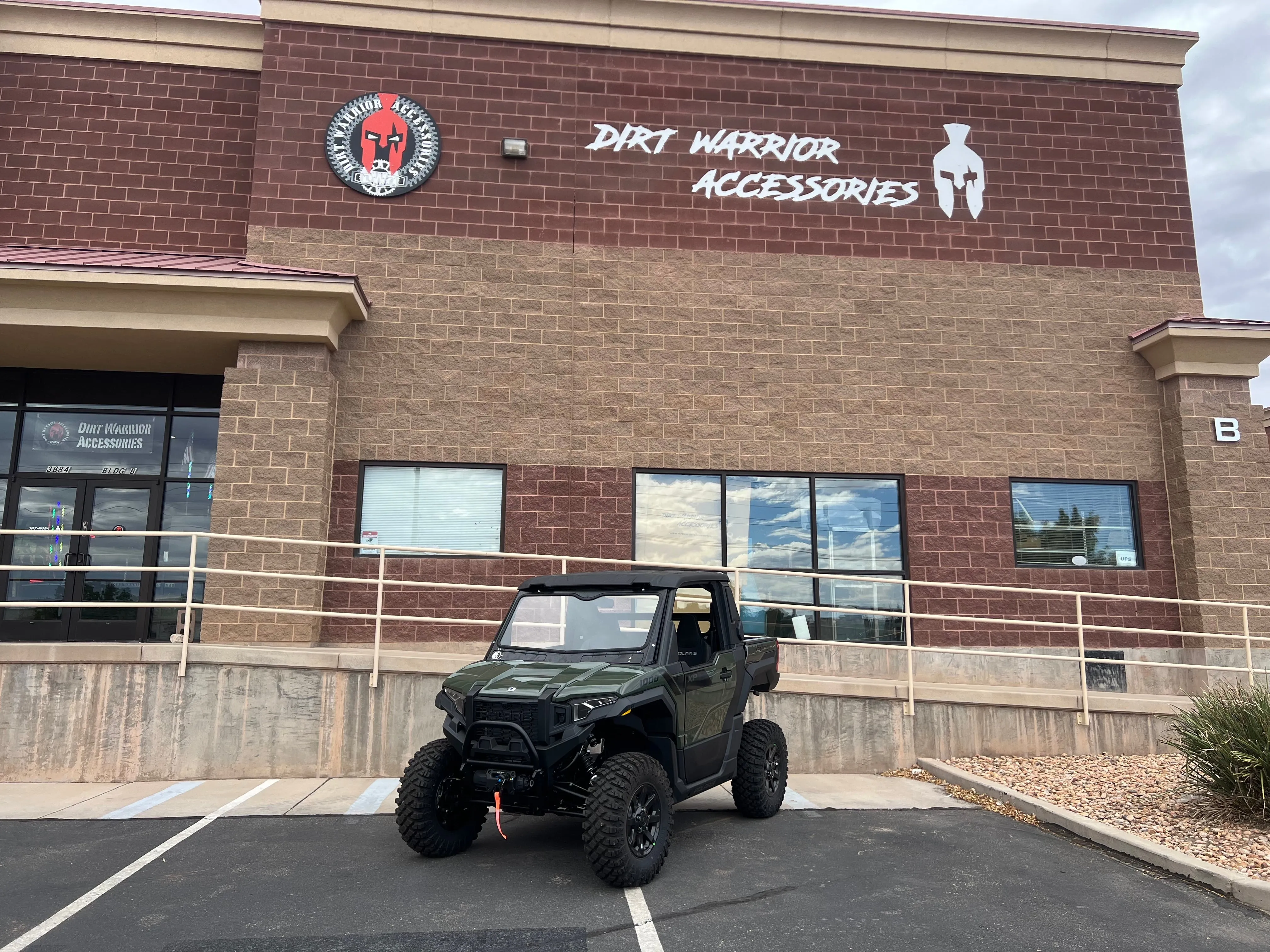 POLARIS XPEDITION FRONT WINDSHIELD 2024 