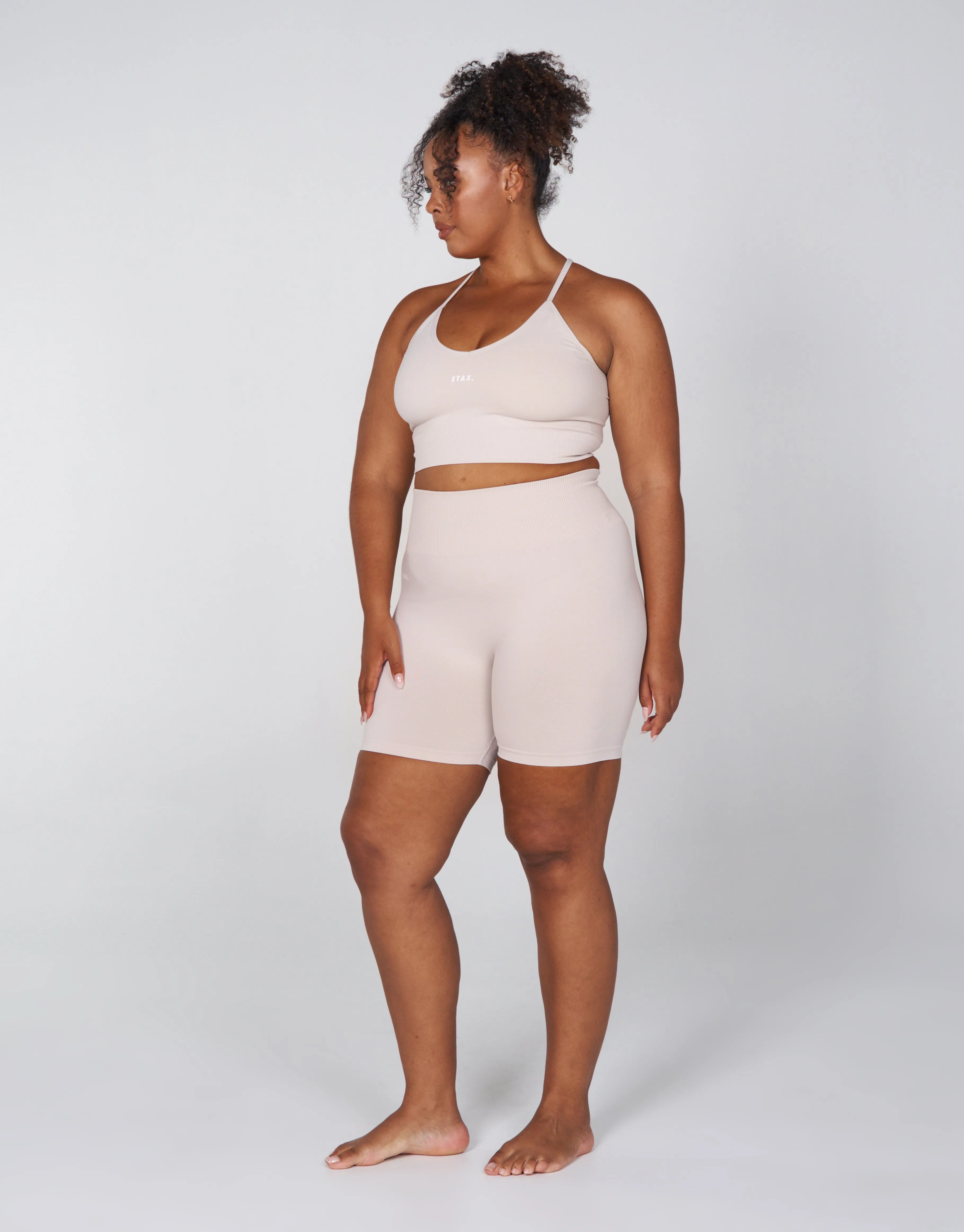 Premium Seamless Favourites Midi Bike Shorts - Bone