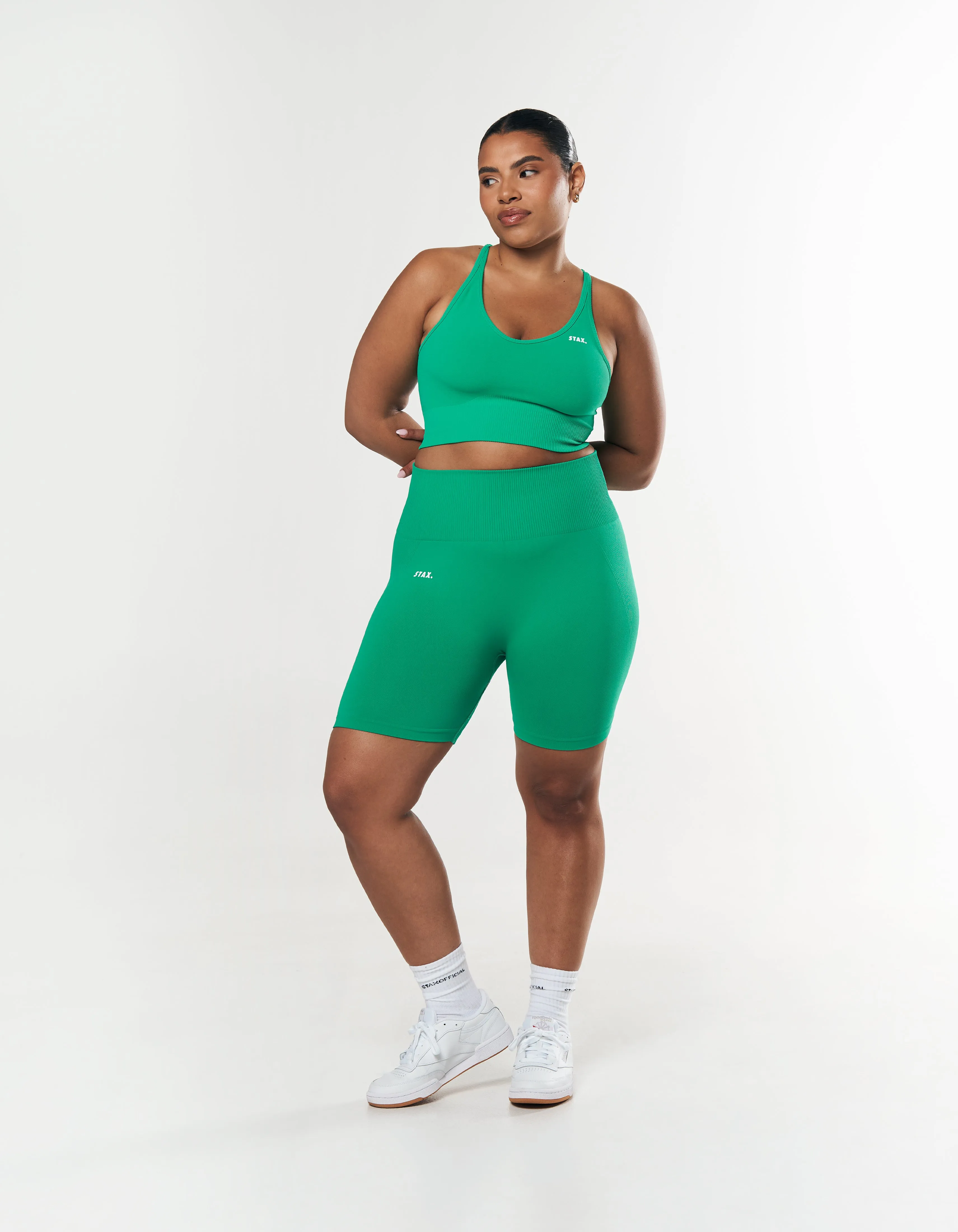Premium Seamless Midi Bike Shorts - Green