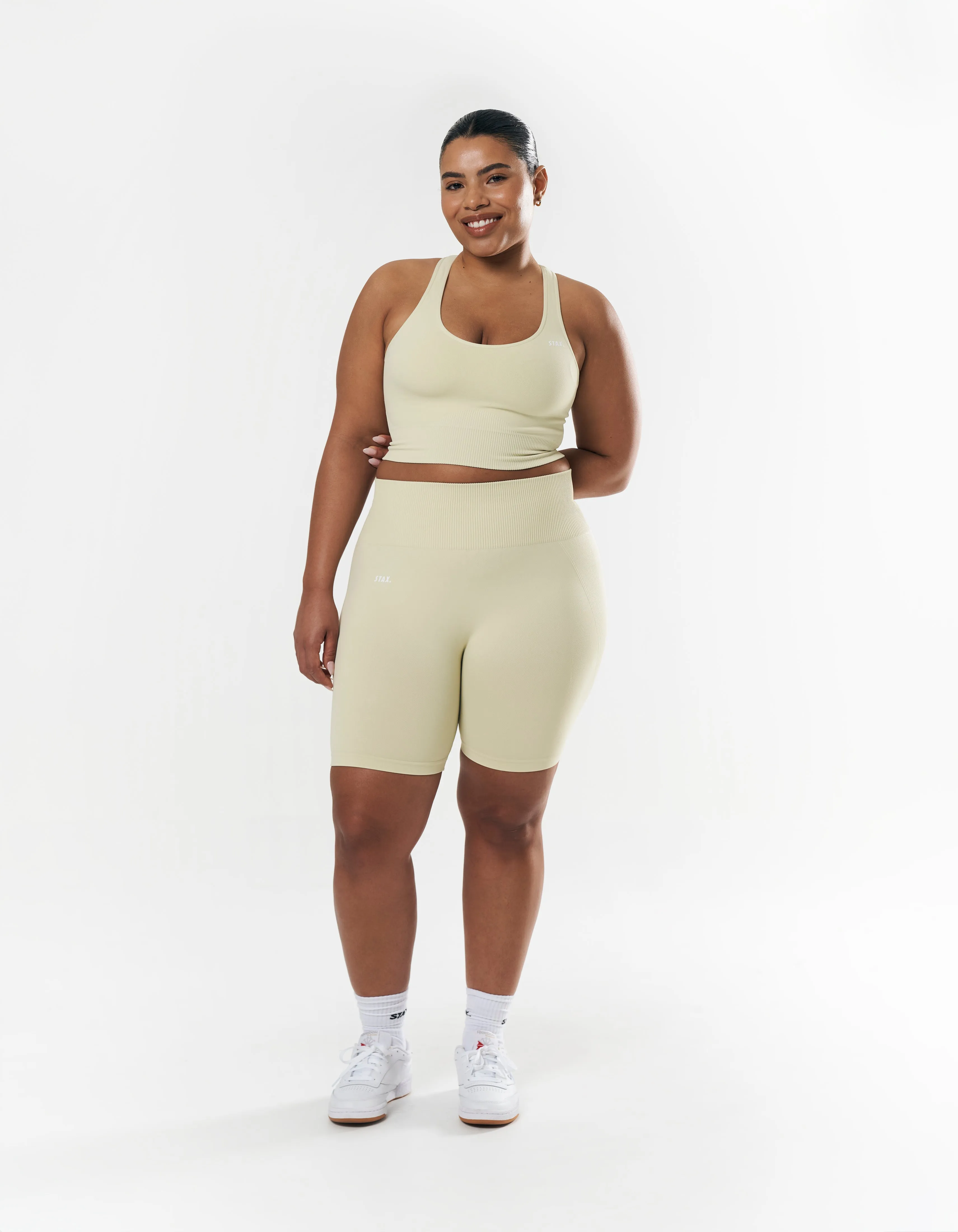 Premium Seamless Midi Bike Shorts - Vanilla Essence