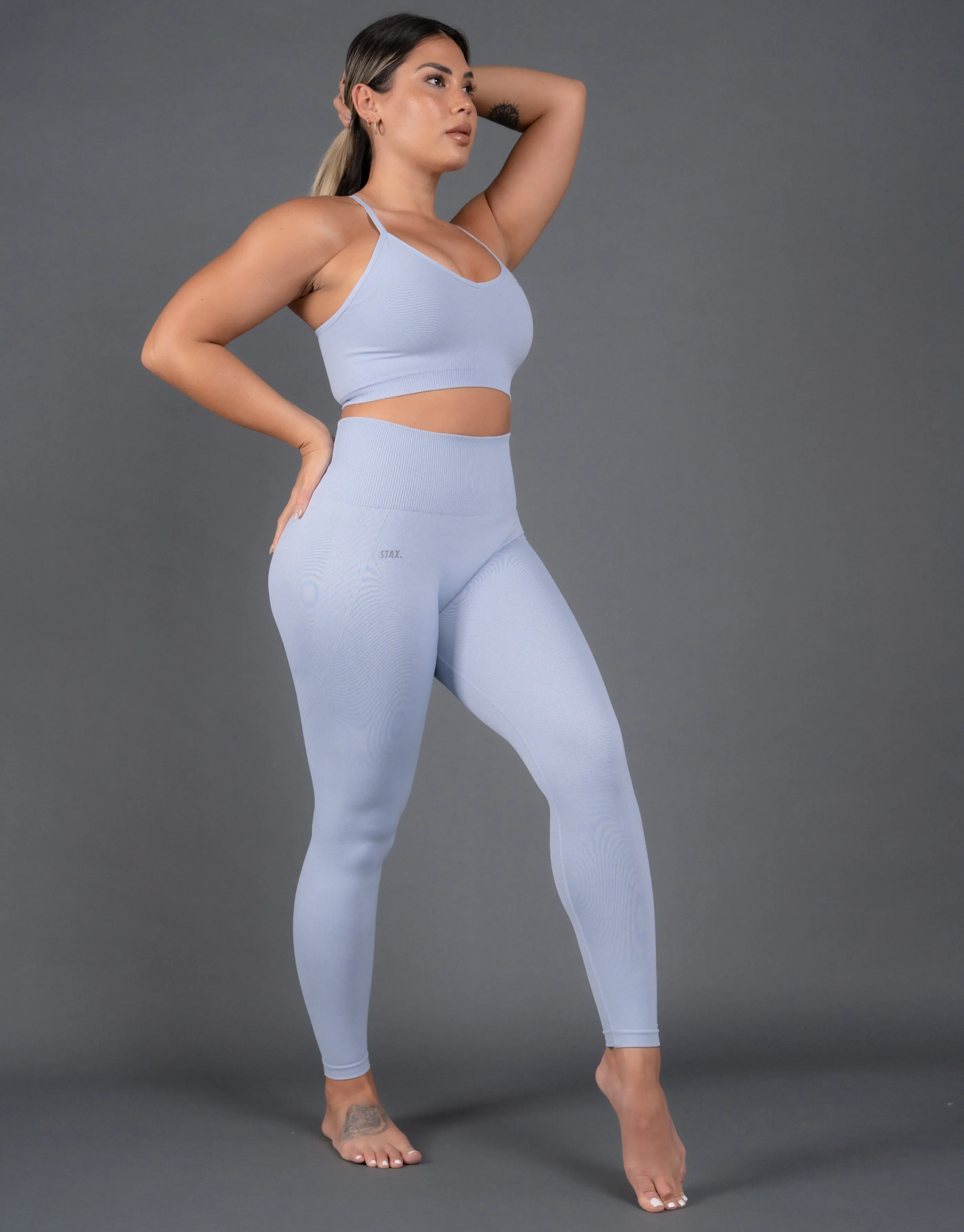 Premium Seamless V5 Strappy Crop - Arion (Blue)