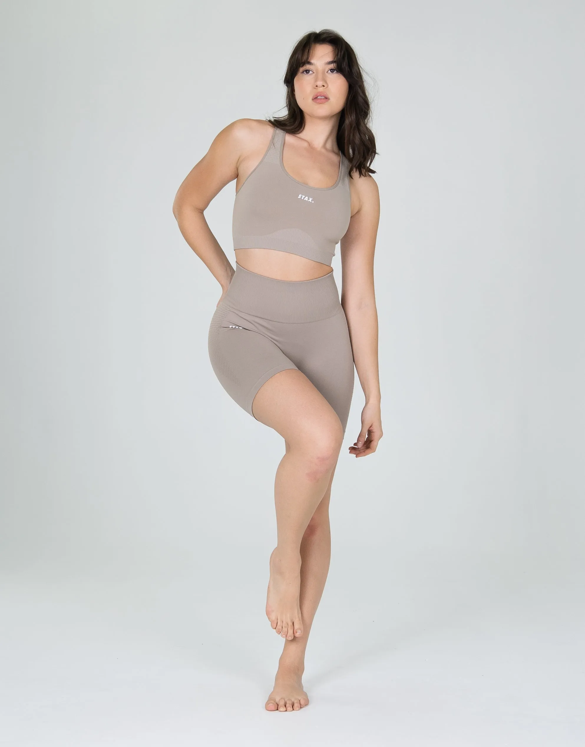 Premium Seamless V6 Racer Crop - Akira (Beige)