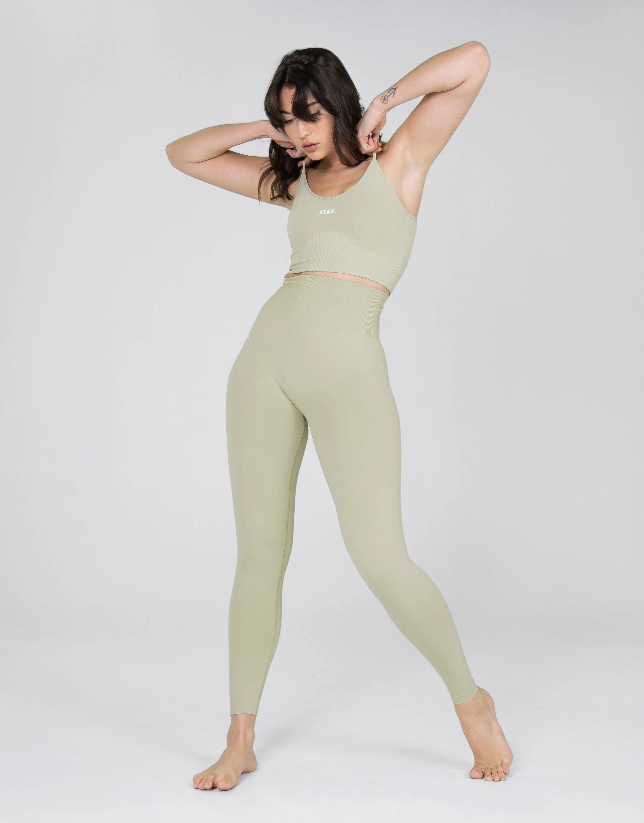 Premium Seamless V6 Strappy Crop - Viridis (Green)