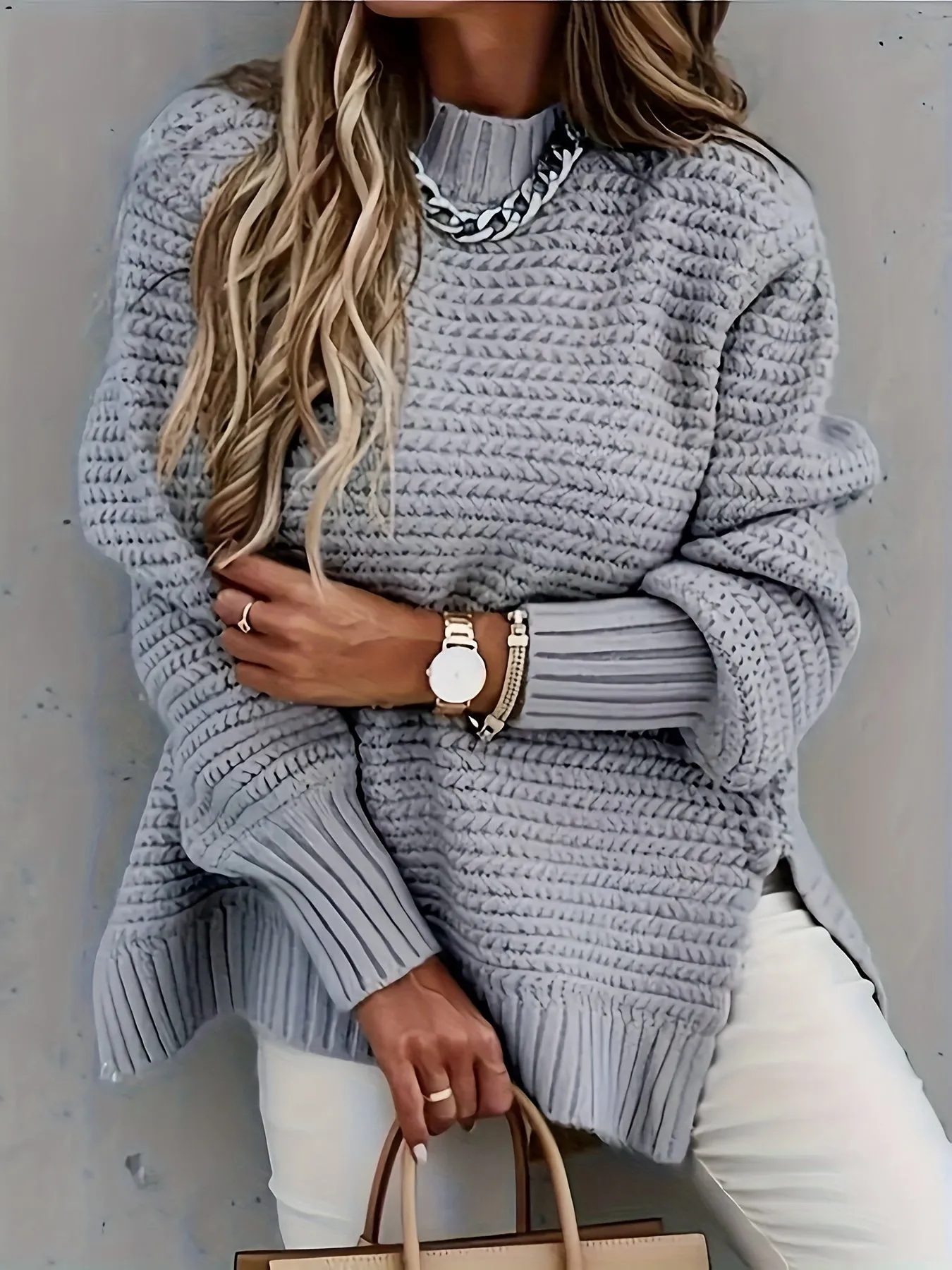 Quinlan | Elegant Split Jumper