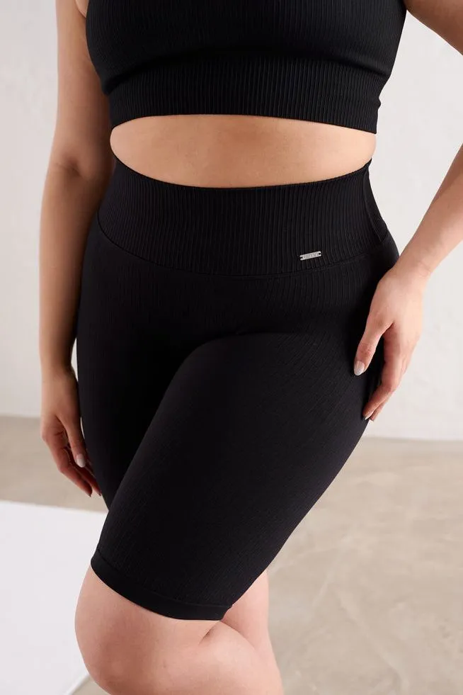 Ribbed Seamless Biker Short - Black