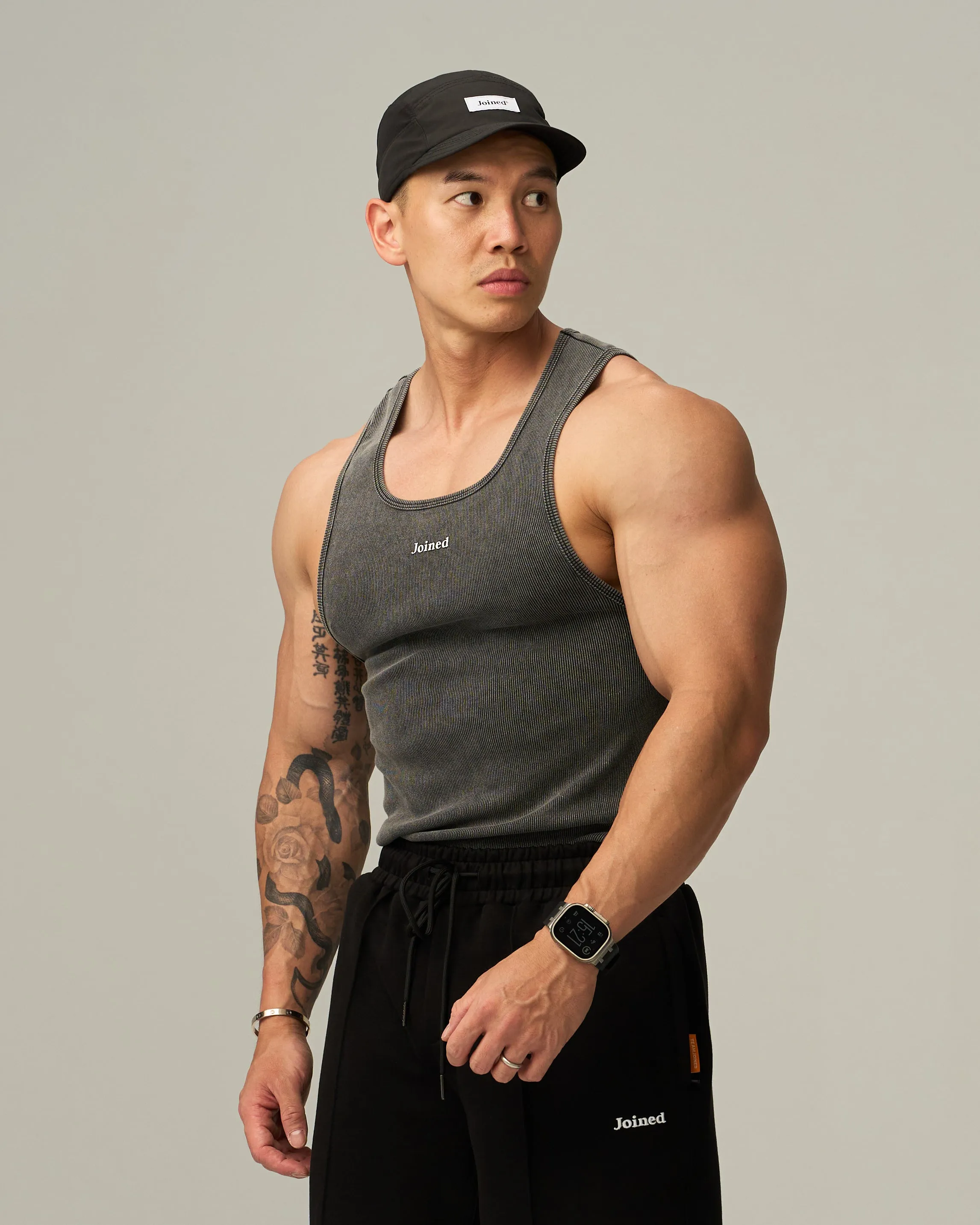 Ribbed Tank
