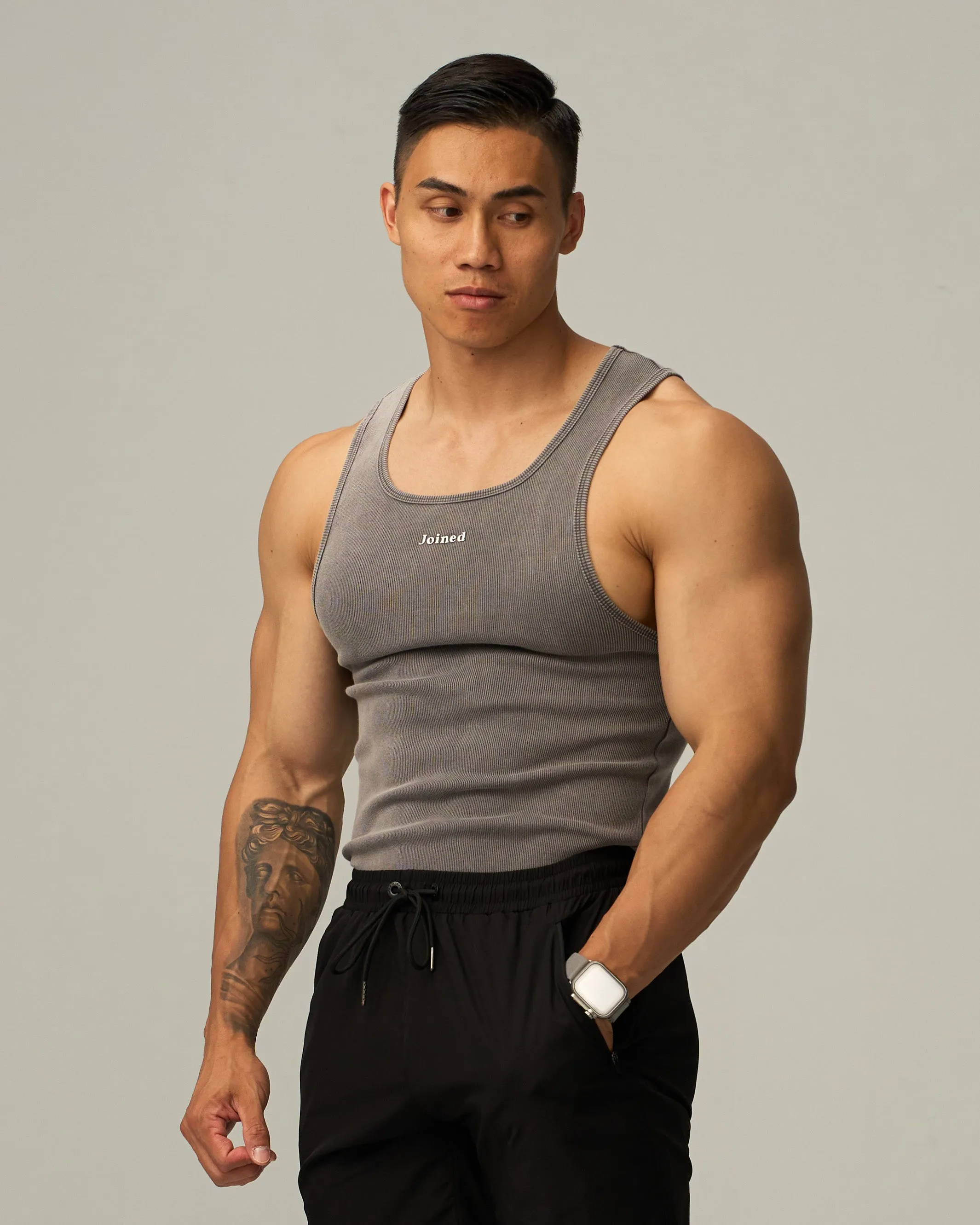Ribbed Tank