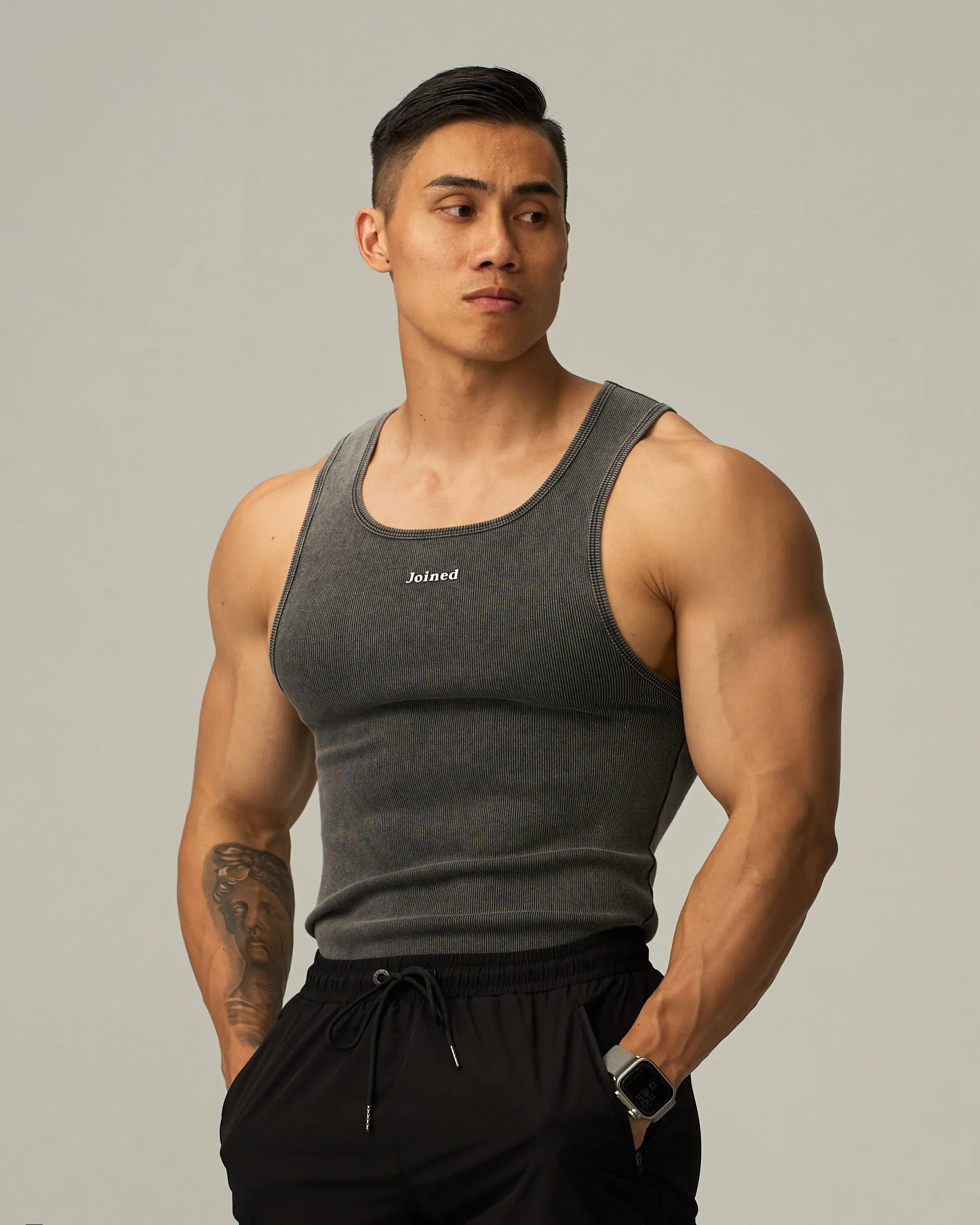 Ribbed Tank