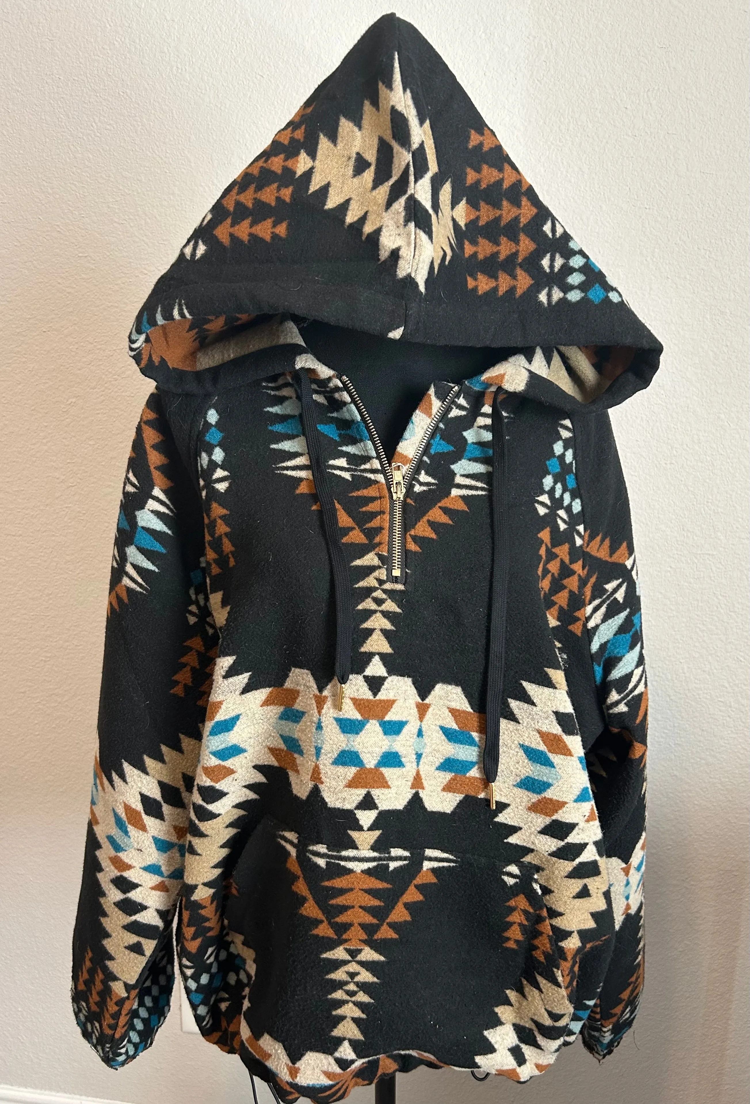 Rio Rancho Pullover