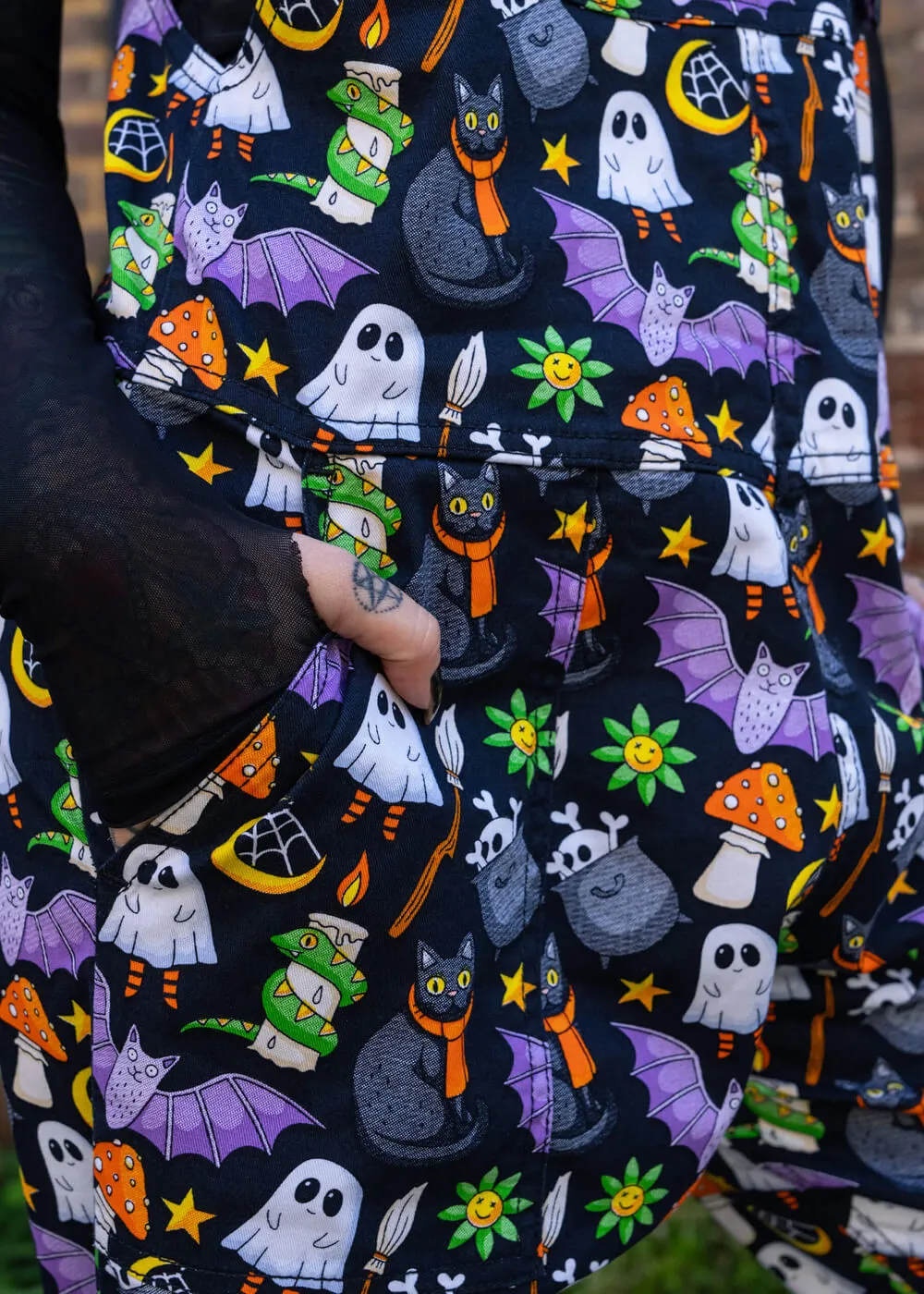Run & Fly Cauldron Cats Dungarees Black
