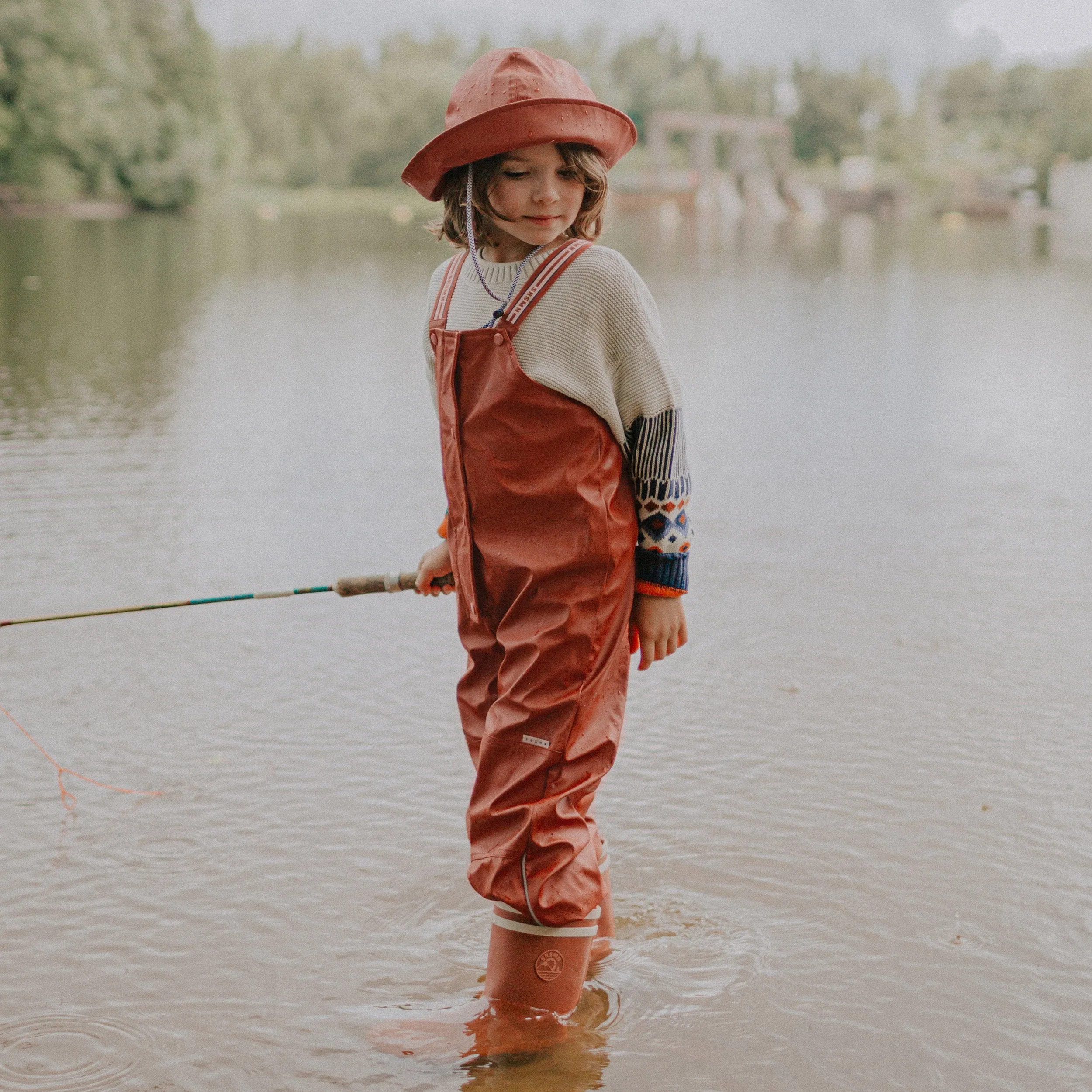 Salopette de pluie rouille en polyuréthane, enfant || Rust rain overalls in polyurethane, child