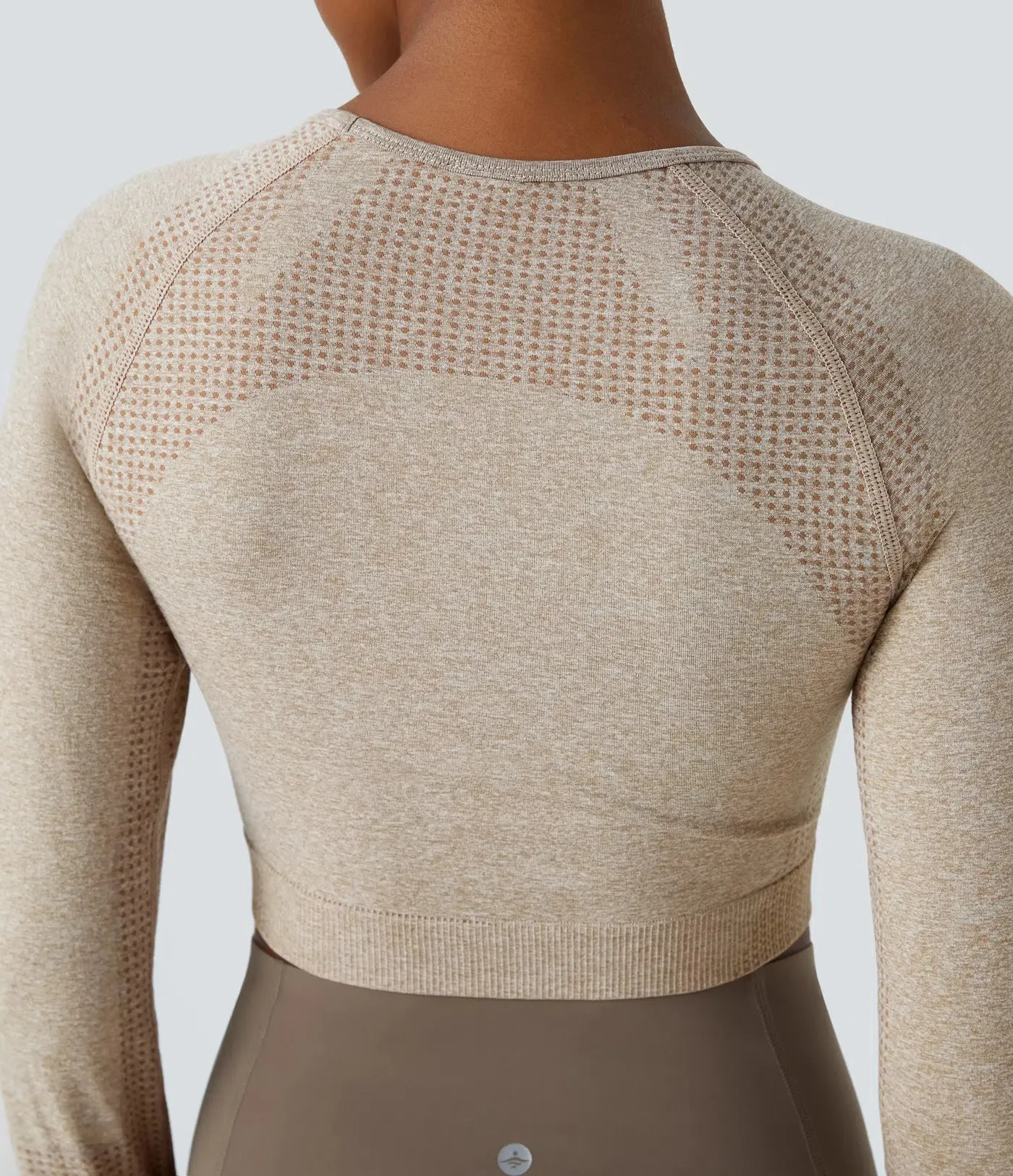 Seamless Flow Cropped Sports Top | Breathable with Thumb Holes