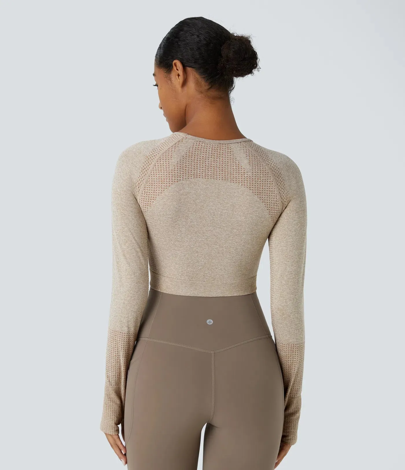 Seamless Flow Cropped Sports Top | Breathable with Thumb Holes