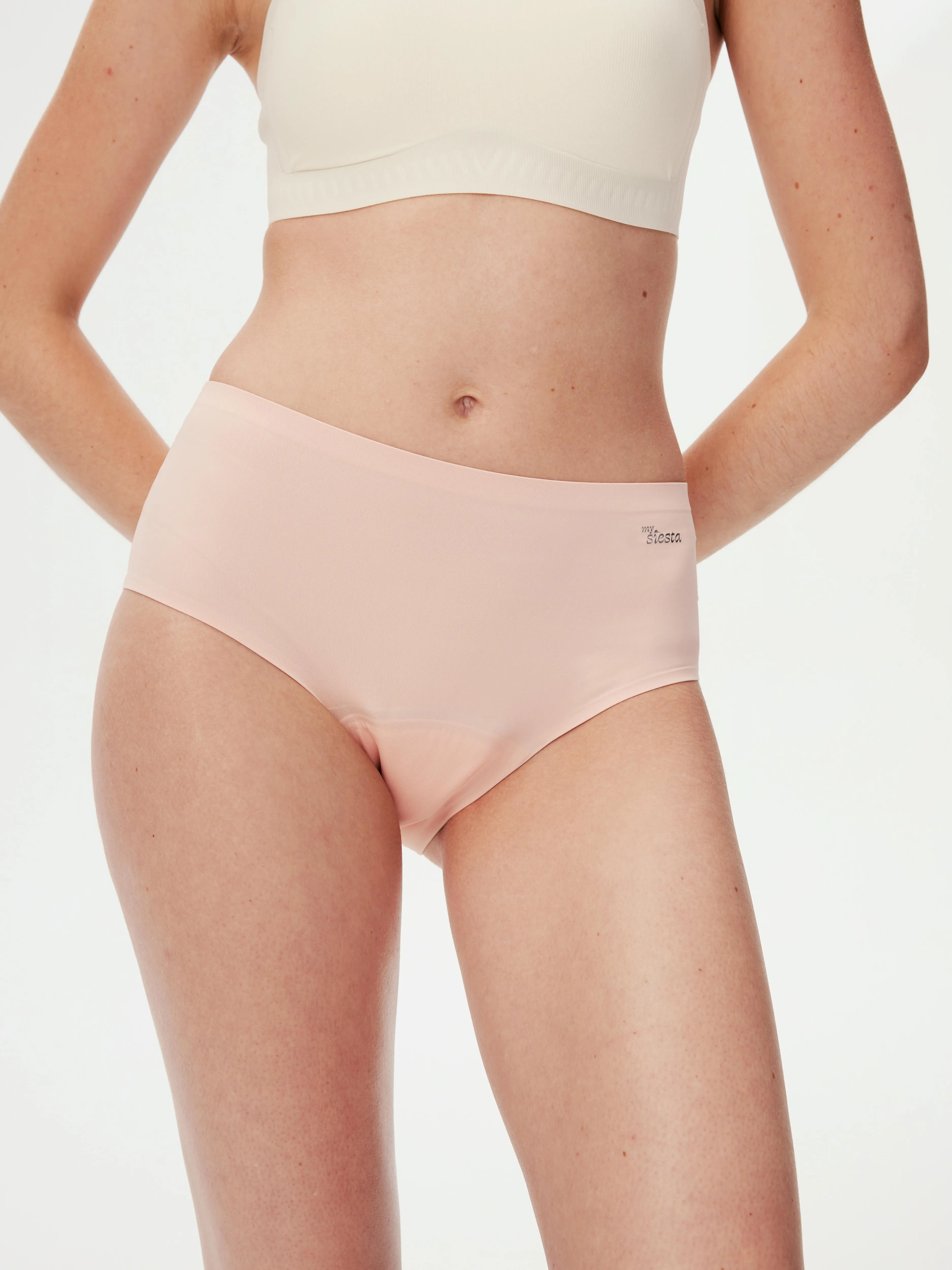 Seamless Full Brief
