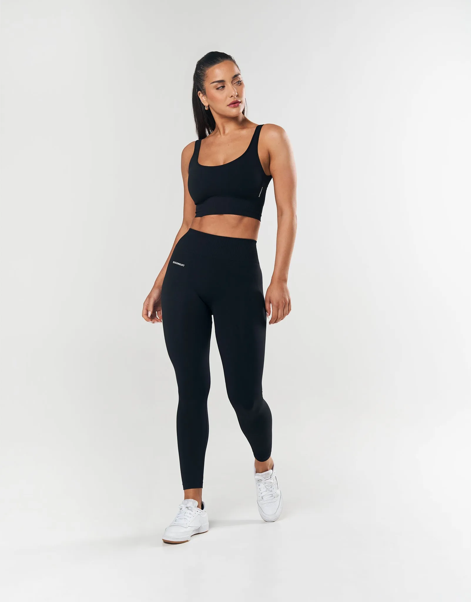 Seamless Low back Crop - Black