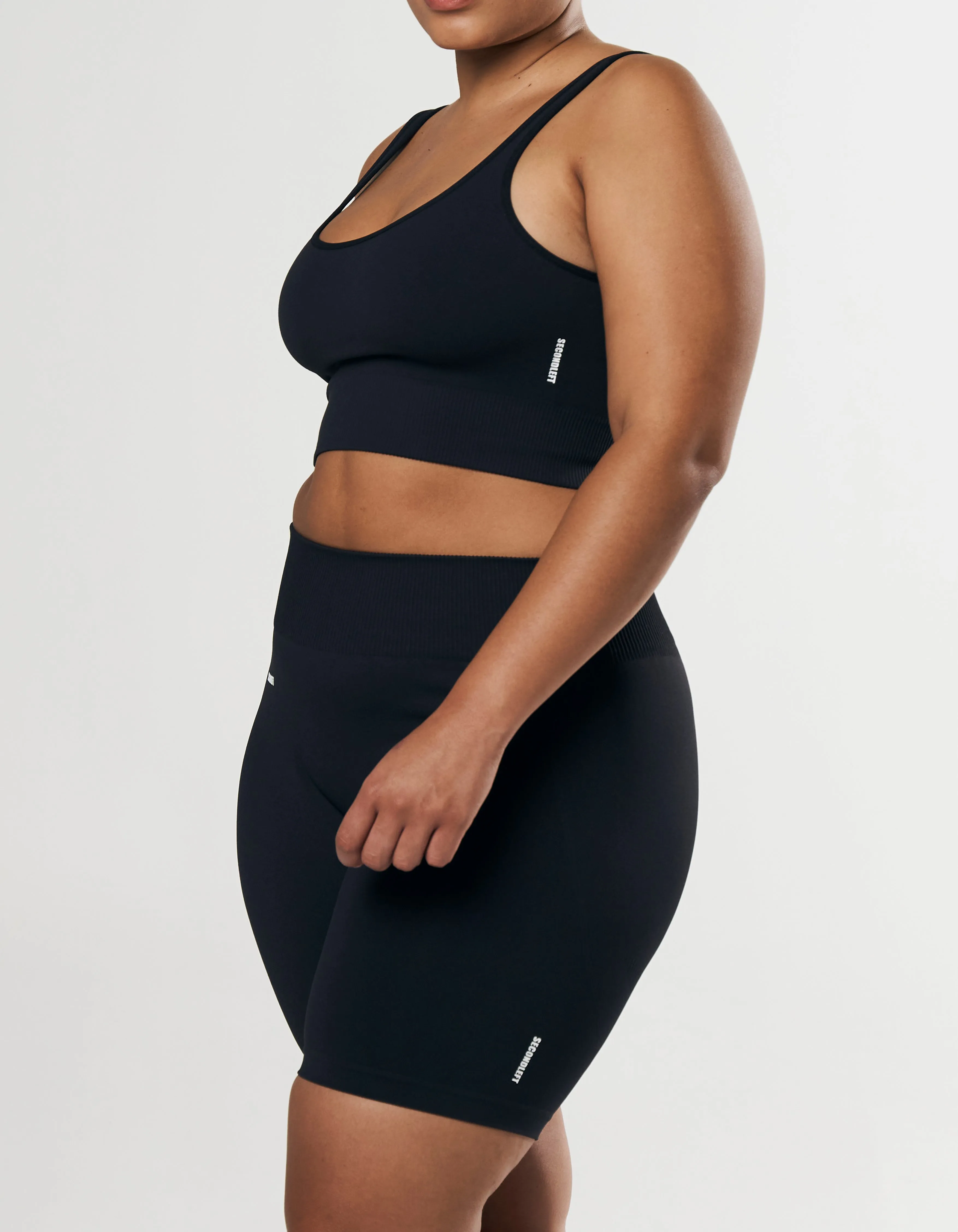 Seamless Low back Crop - Black