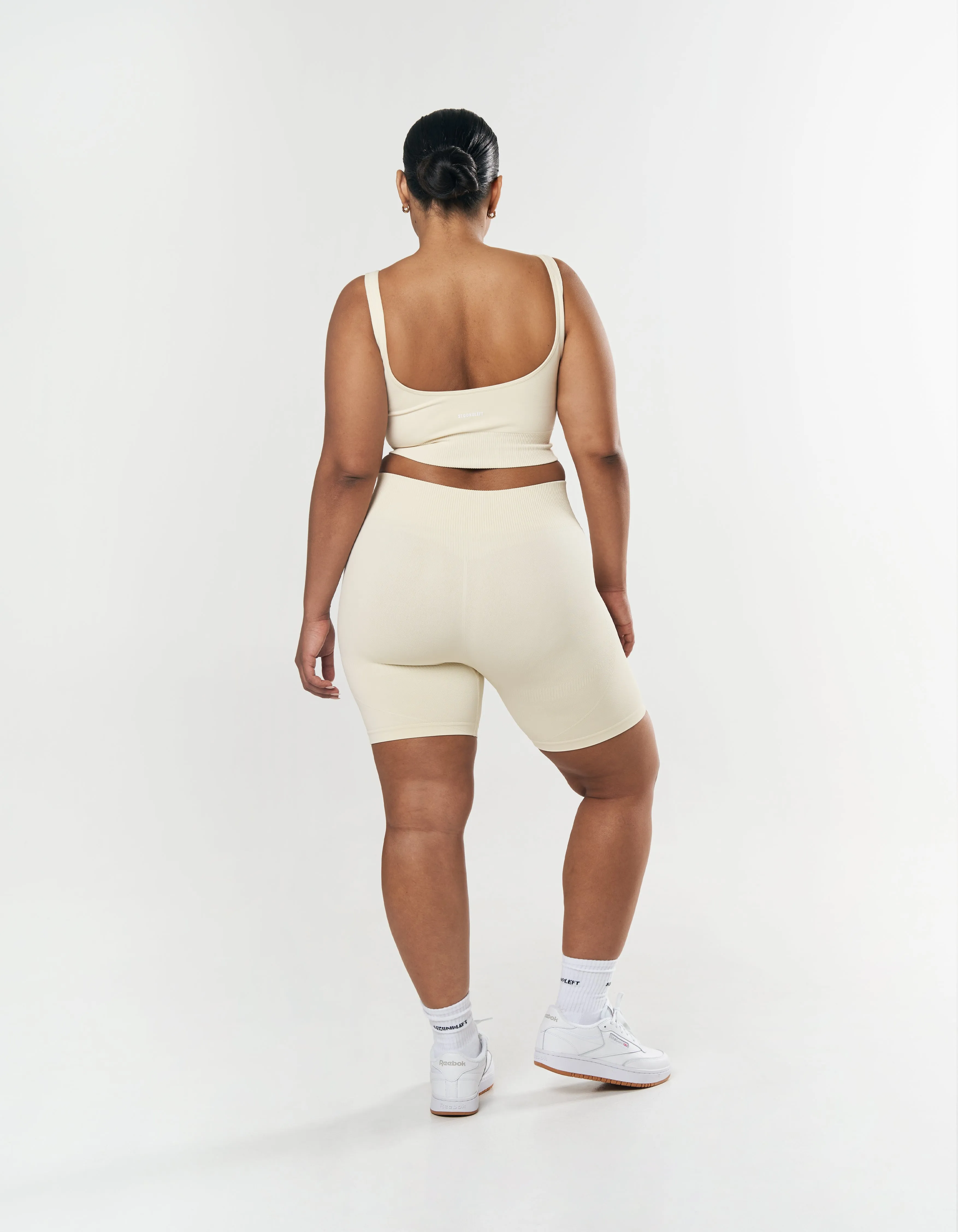 Seamless Midi Biker Shorts - Butter