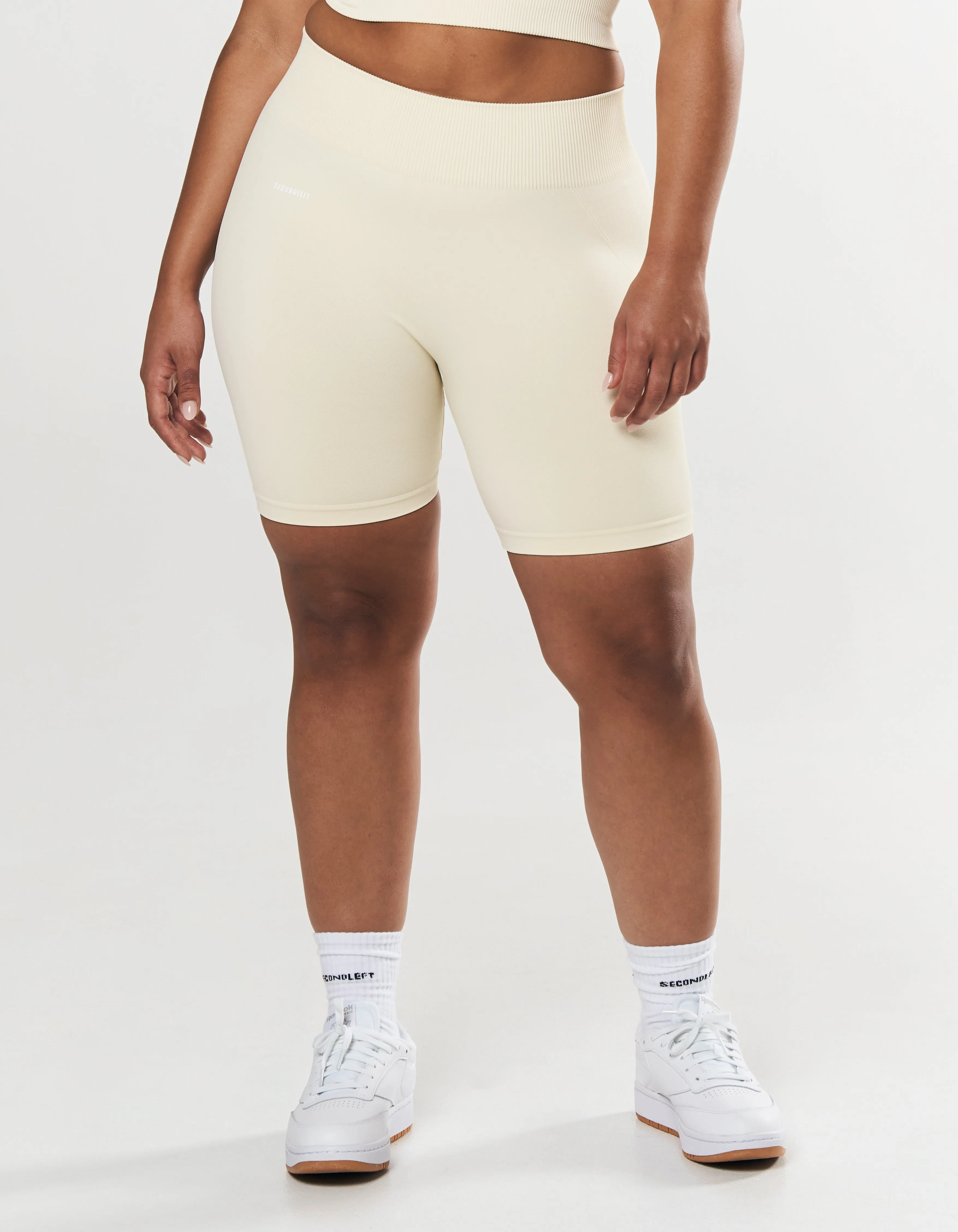 Seamless Midi Biker Shorts - Butter