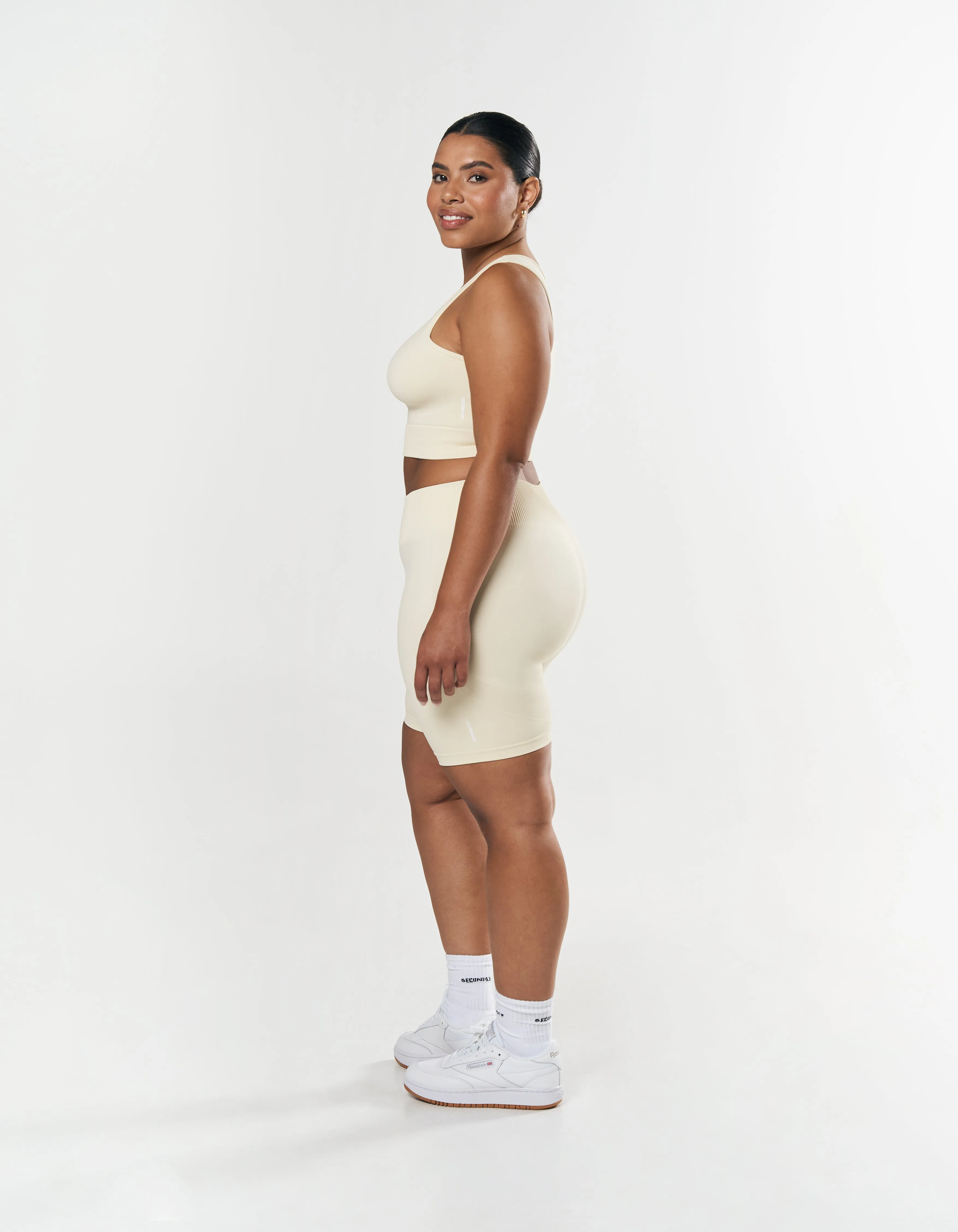 Seamless Midi Biker Shorts - Butter