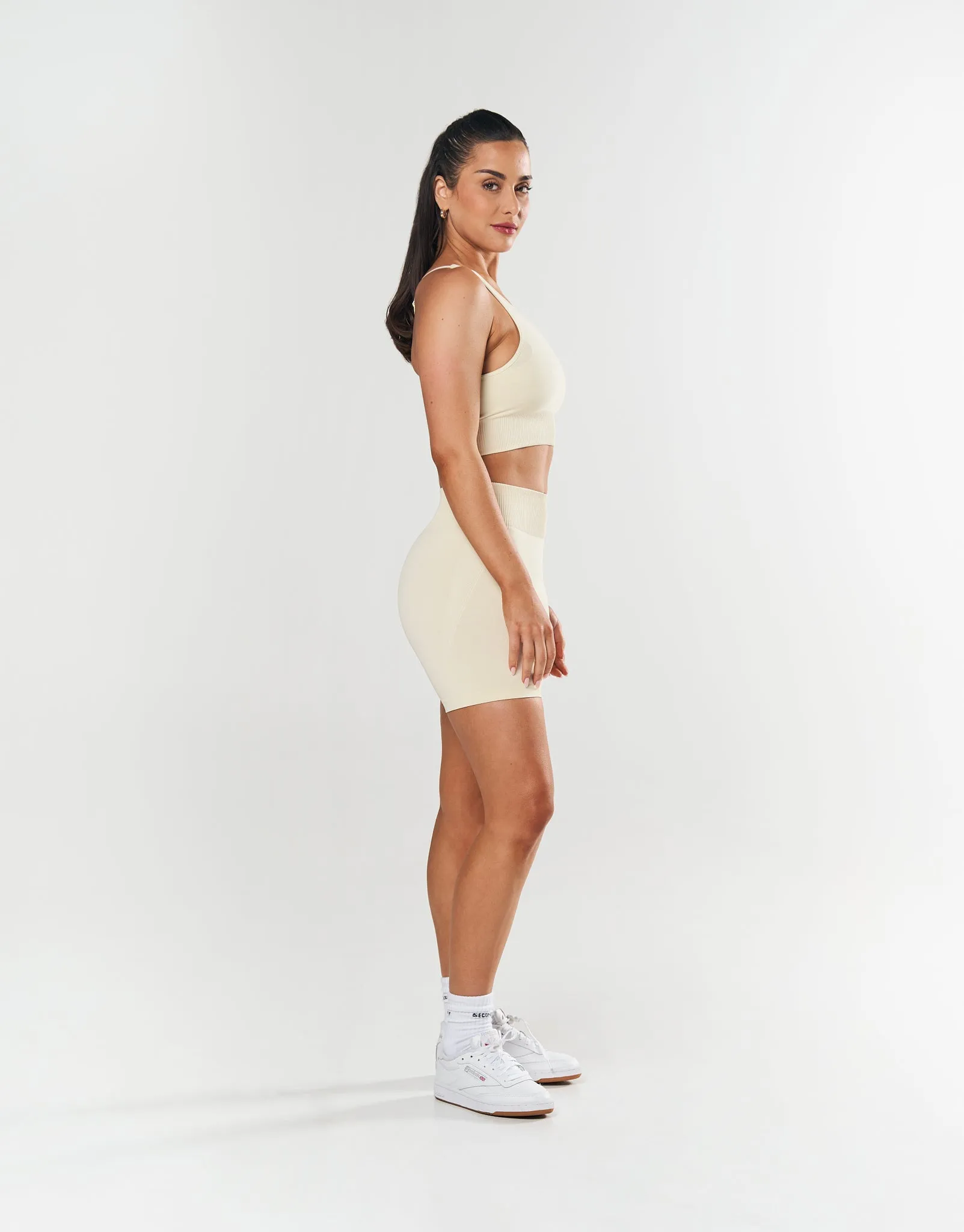Seamless Midi Biker Shorts - Butter