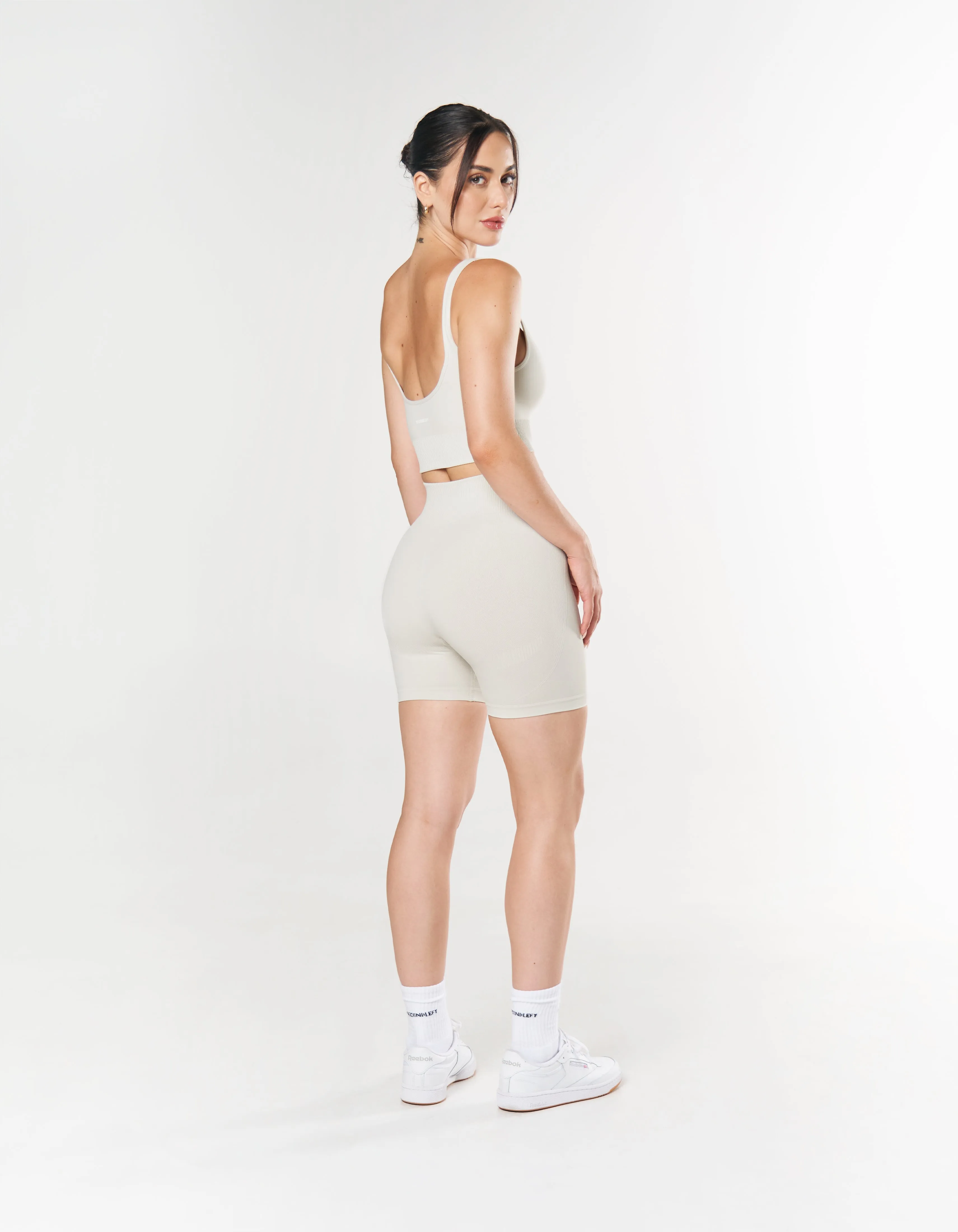 Seamless Midi Biker Shorts - Dove