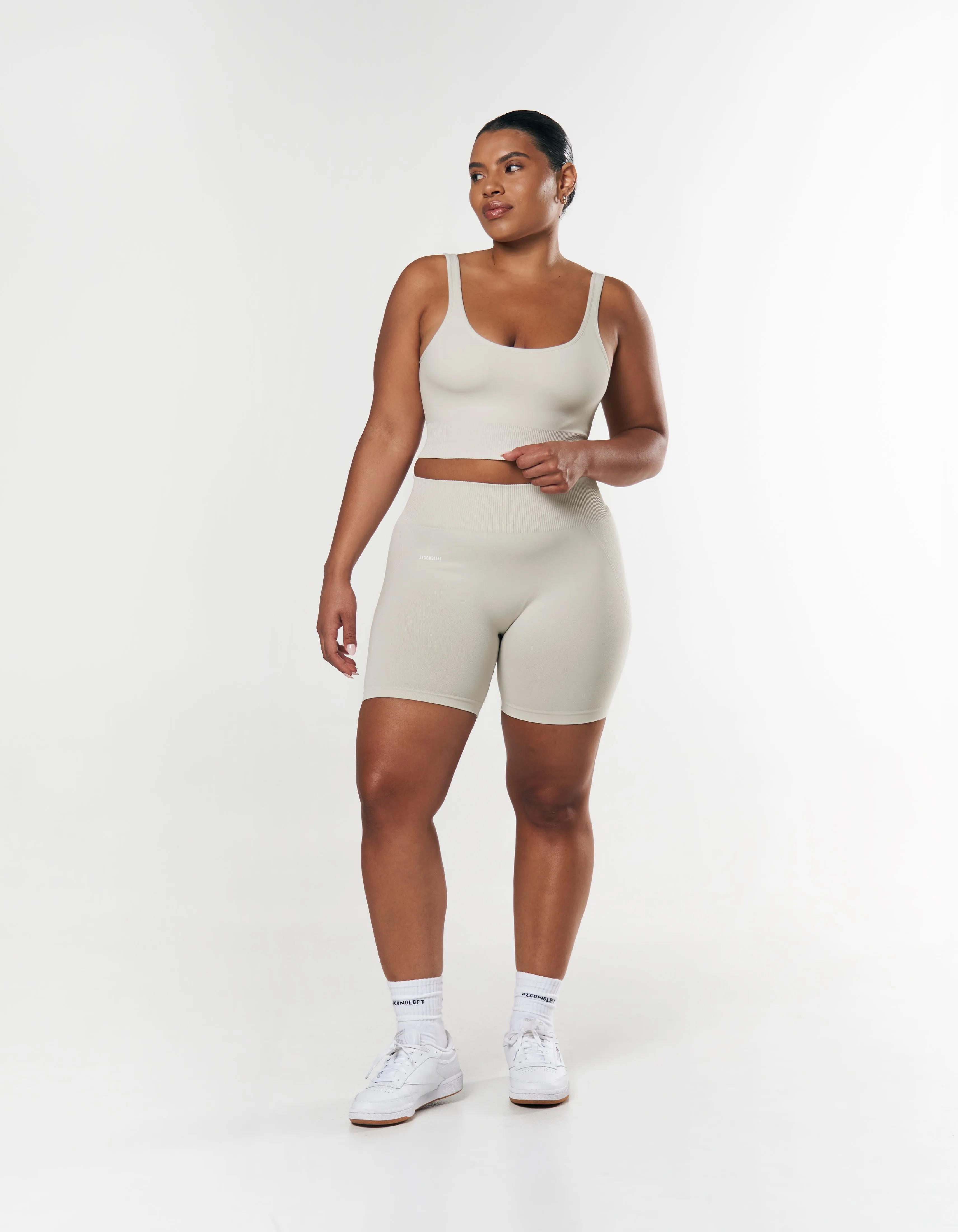 Seamless Midi Biker Shorts - Dove