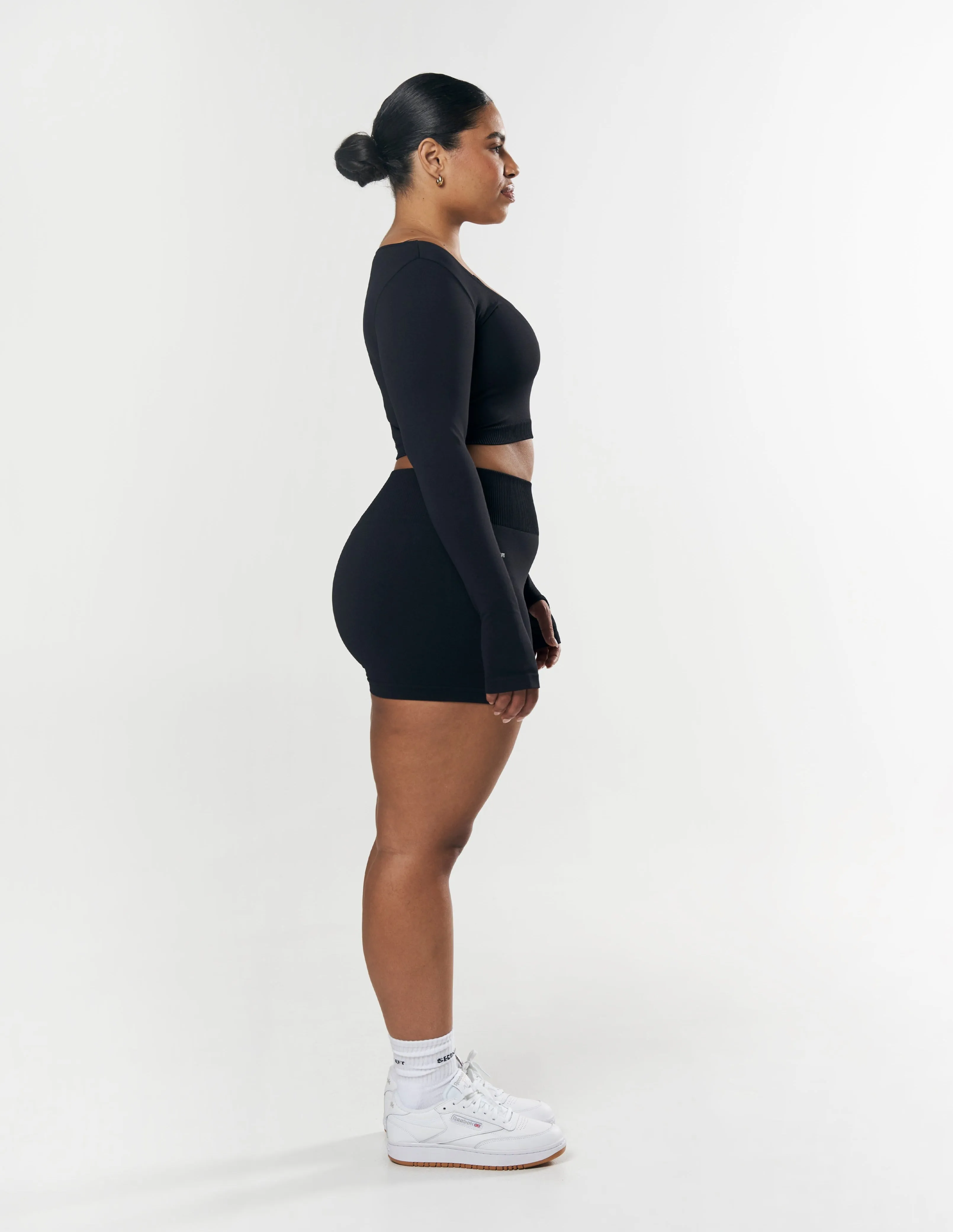 Seamless Mini Biker Shorts - Black