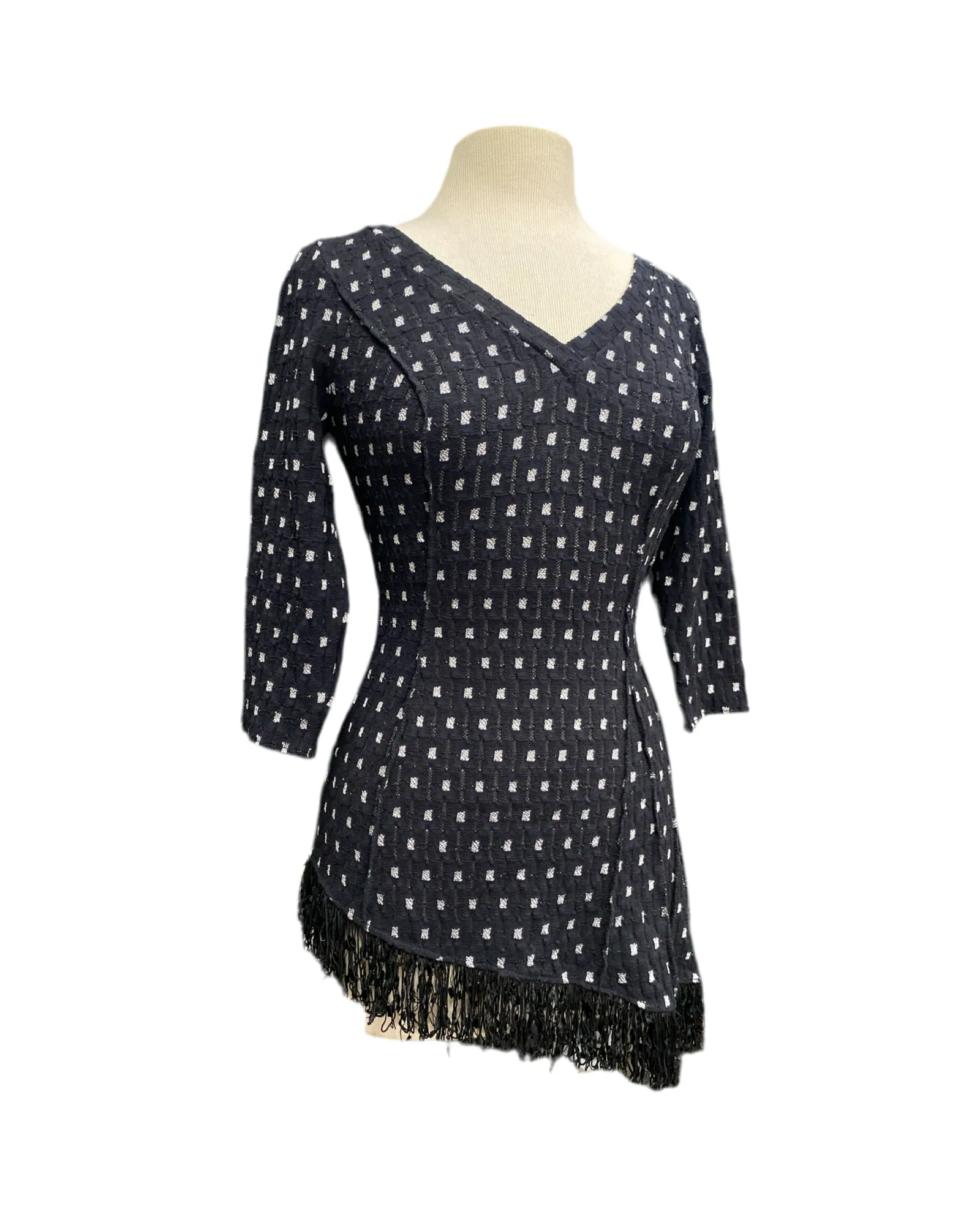 SHAKIRA V- Neck 3/4 Sleeve Tunic Textured Lace Top