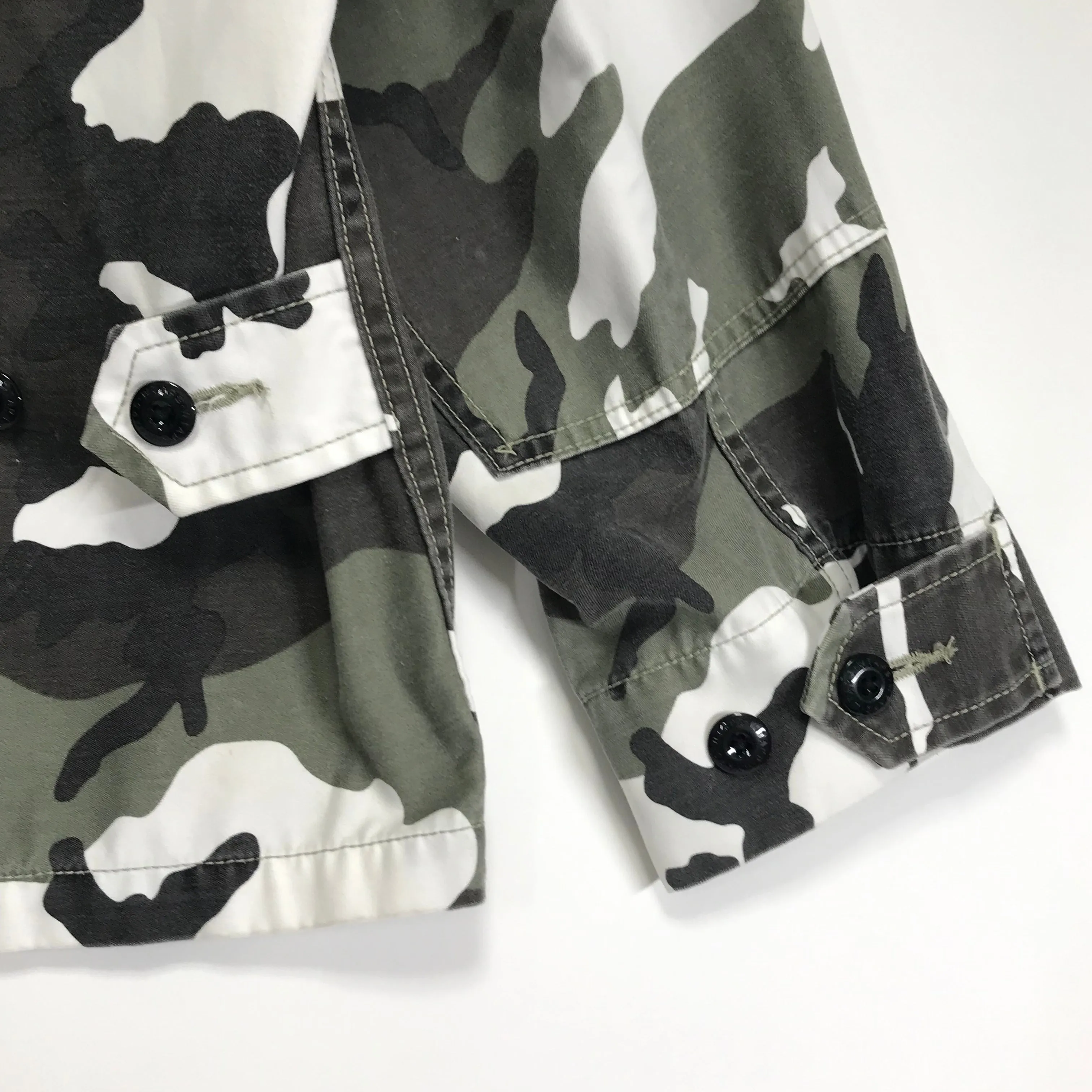 [S/M] WTaps EX32 Camo Jungle LS 02 Shirt