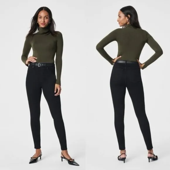 SPANX Ankle Skinny Jeans in Clean Black