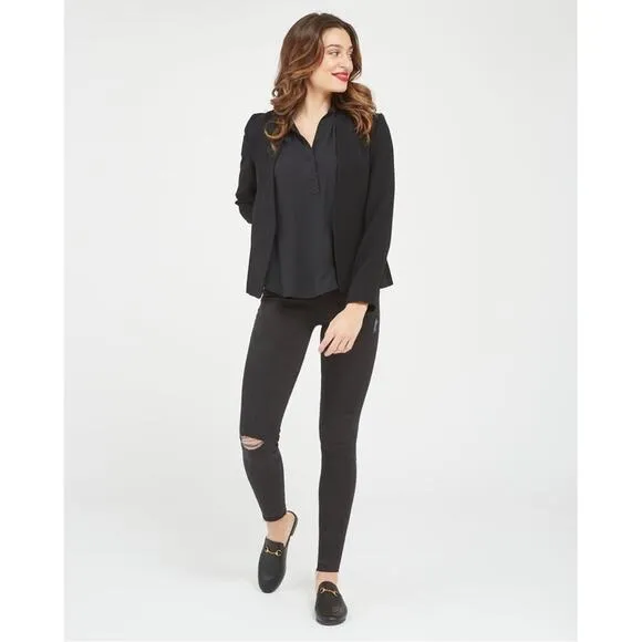 Spanx Vintage Black Distressed Ankle Skinny Jeans Leggings Medium NWT