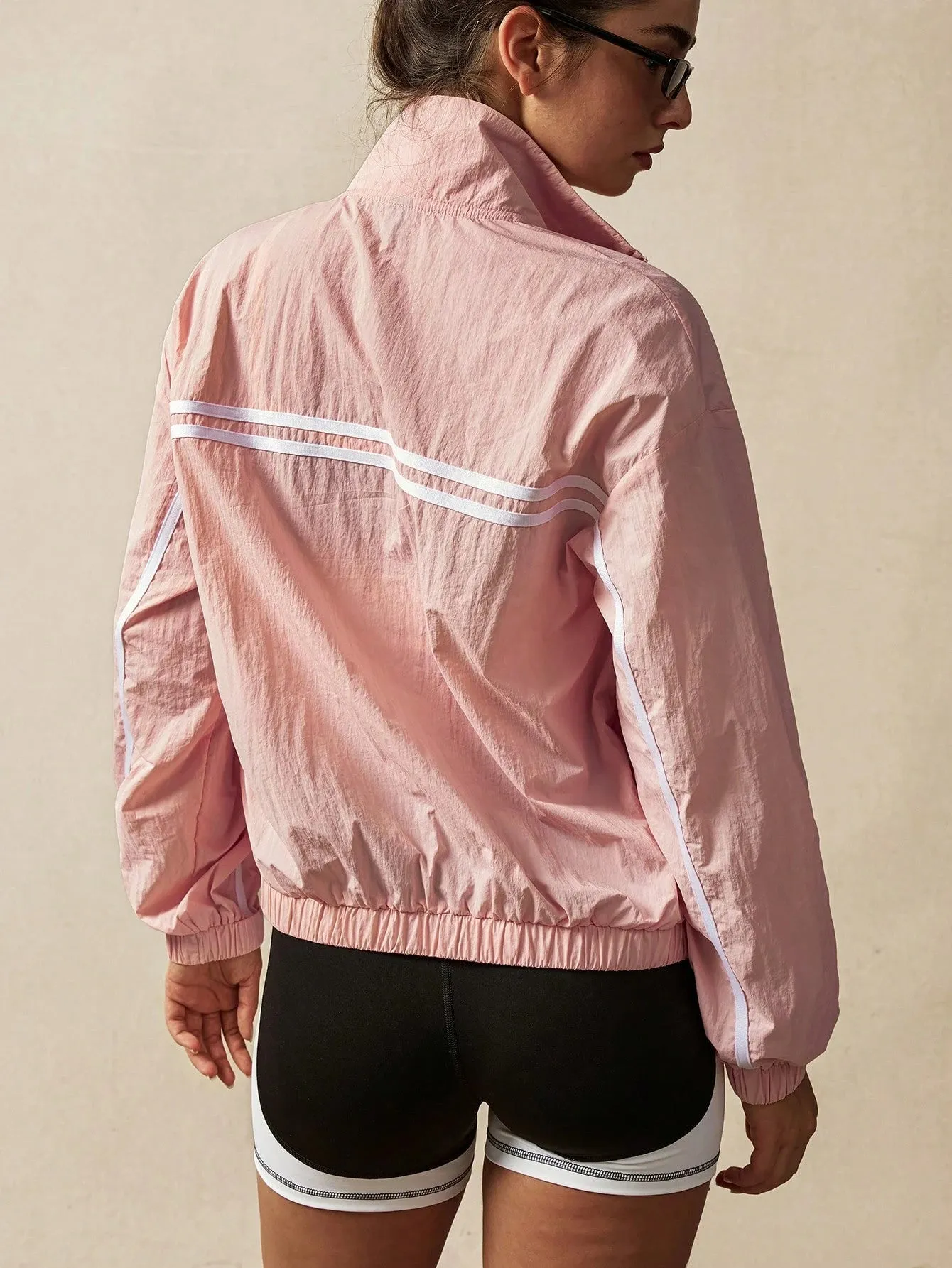 Striped Zip-Up Jacket – Casual & Trendy Loose-Fit Layer