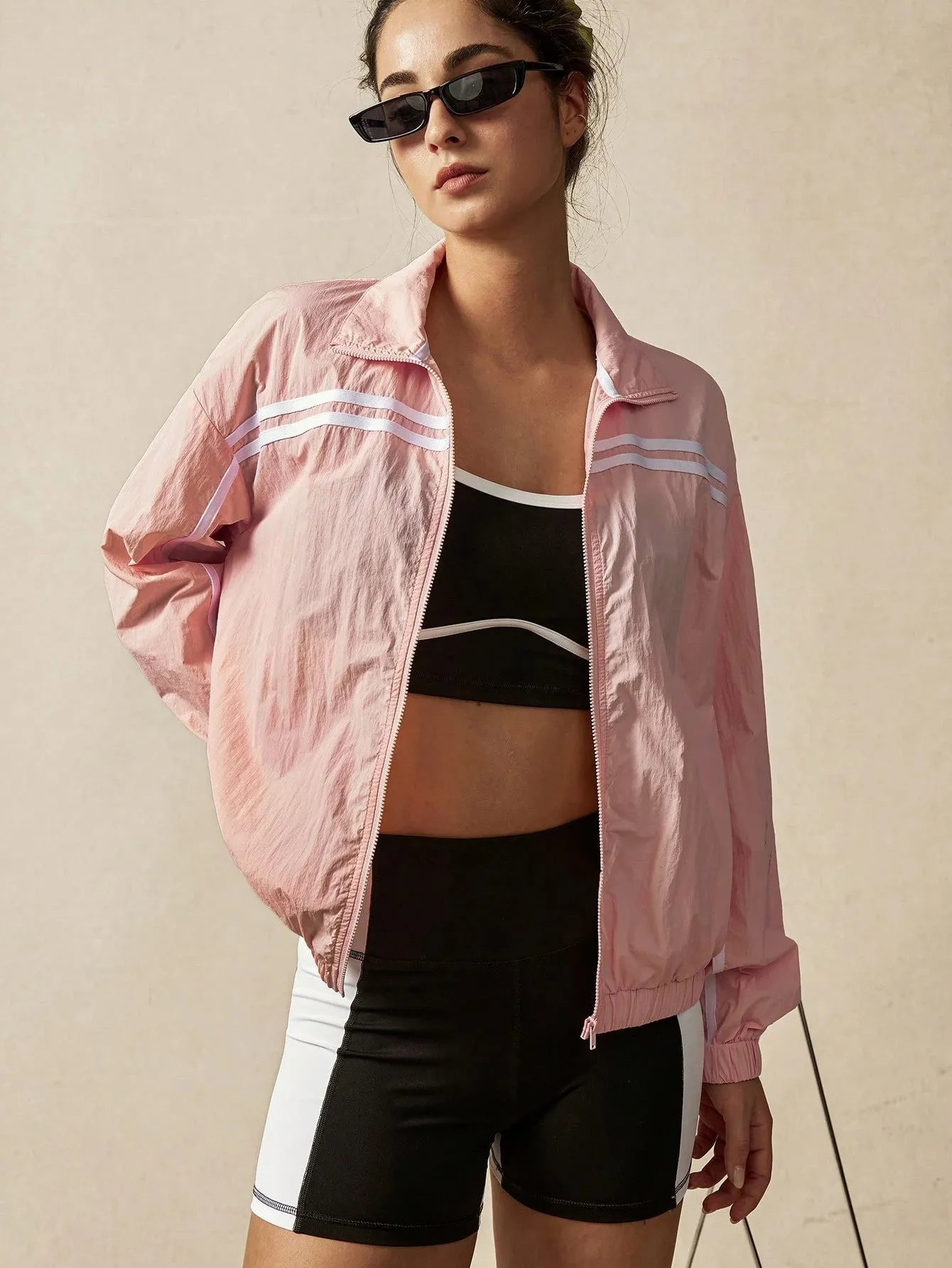 Striped Zip-Up Jacket – Casual & Trendy Loose-Fit Layer