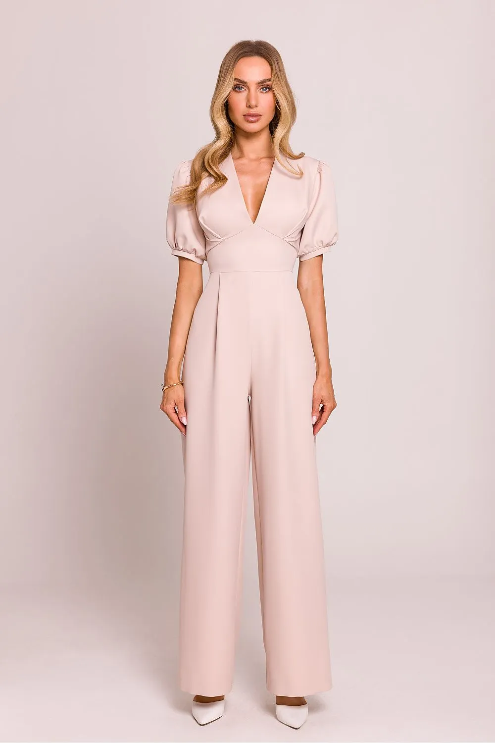 Stylish jumpsuit with a feminine cut