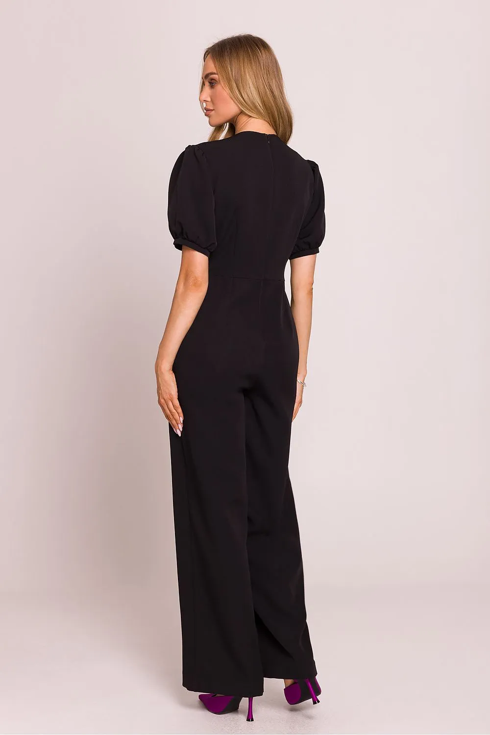 Stylish jumpsuit with a feminine cut