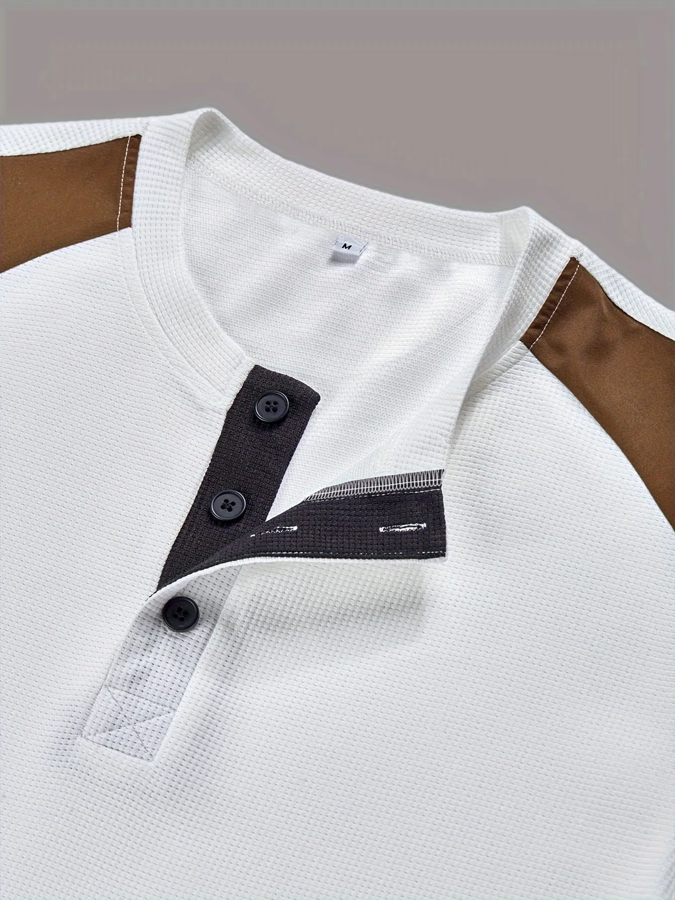 Stylish Men's Waffle Knit Henley for Autumn and Winter