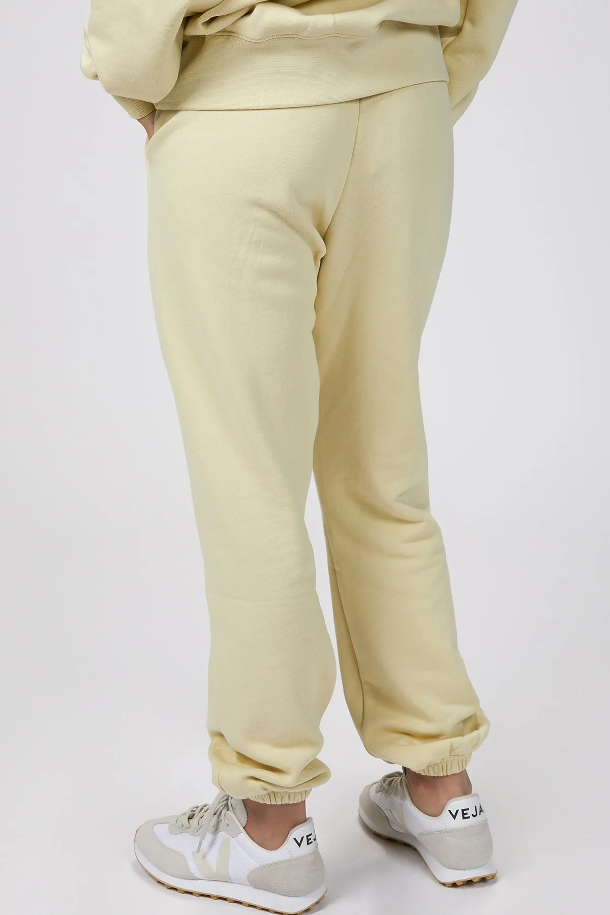 SWEATPANTS