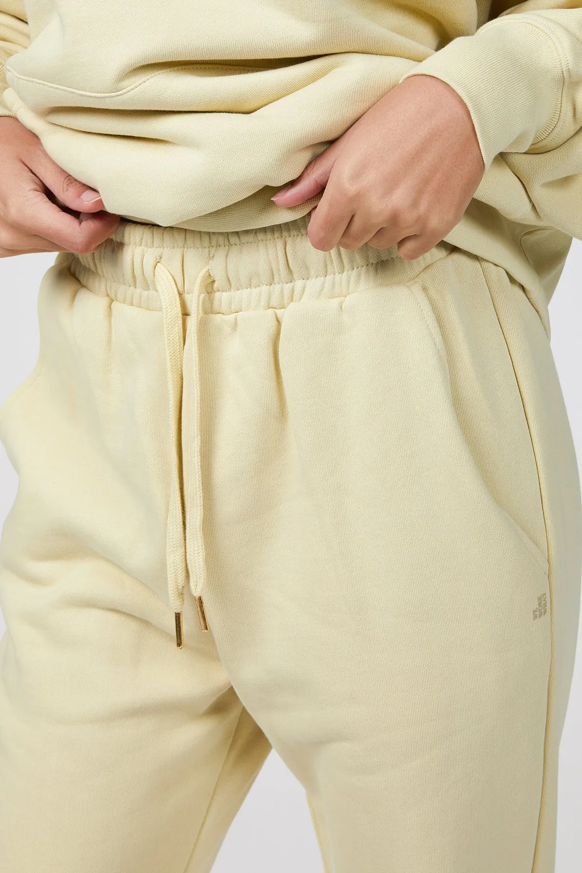 SWEATPANTS