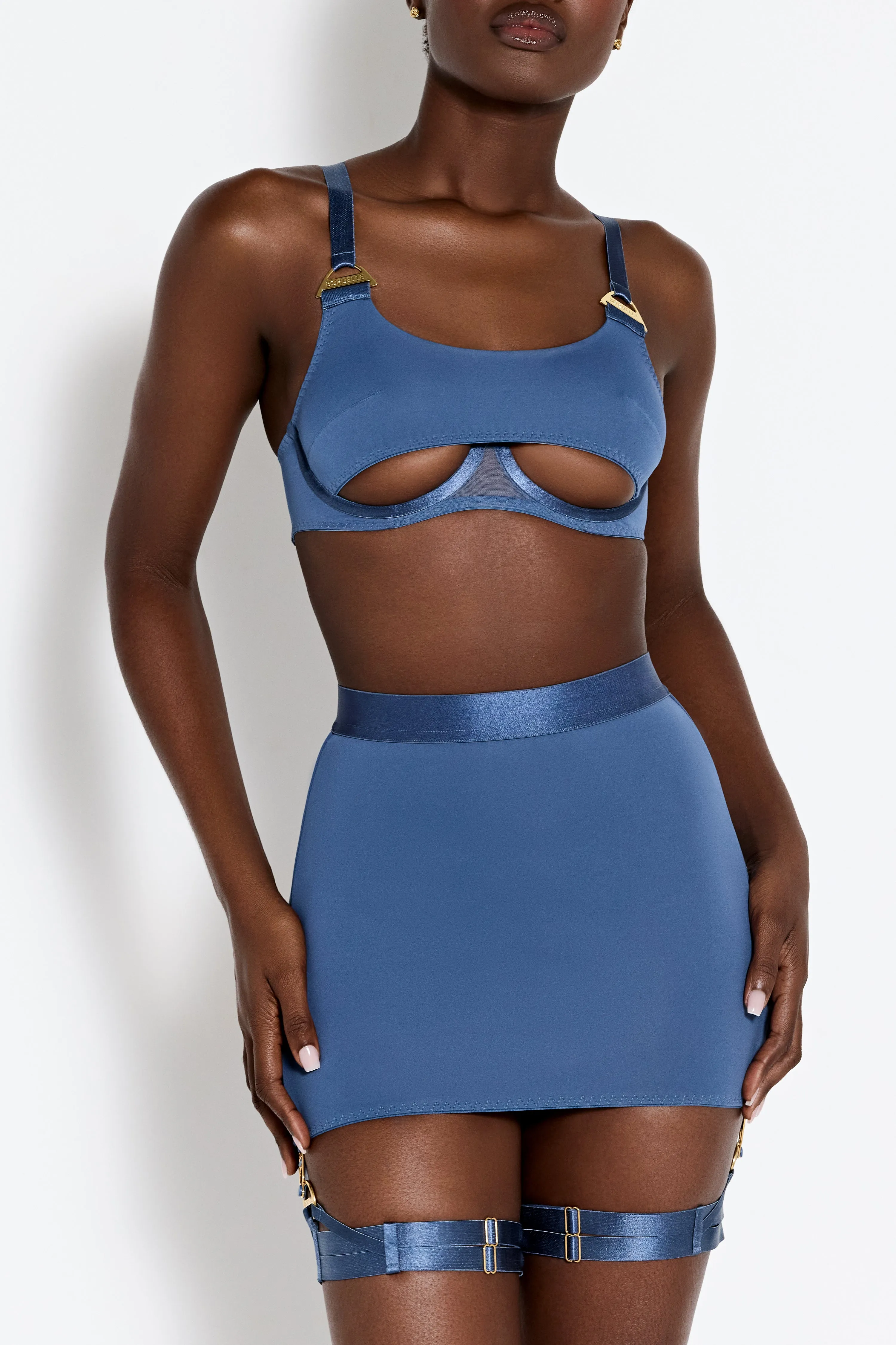 Syra Peep Wire Bra