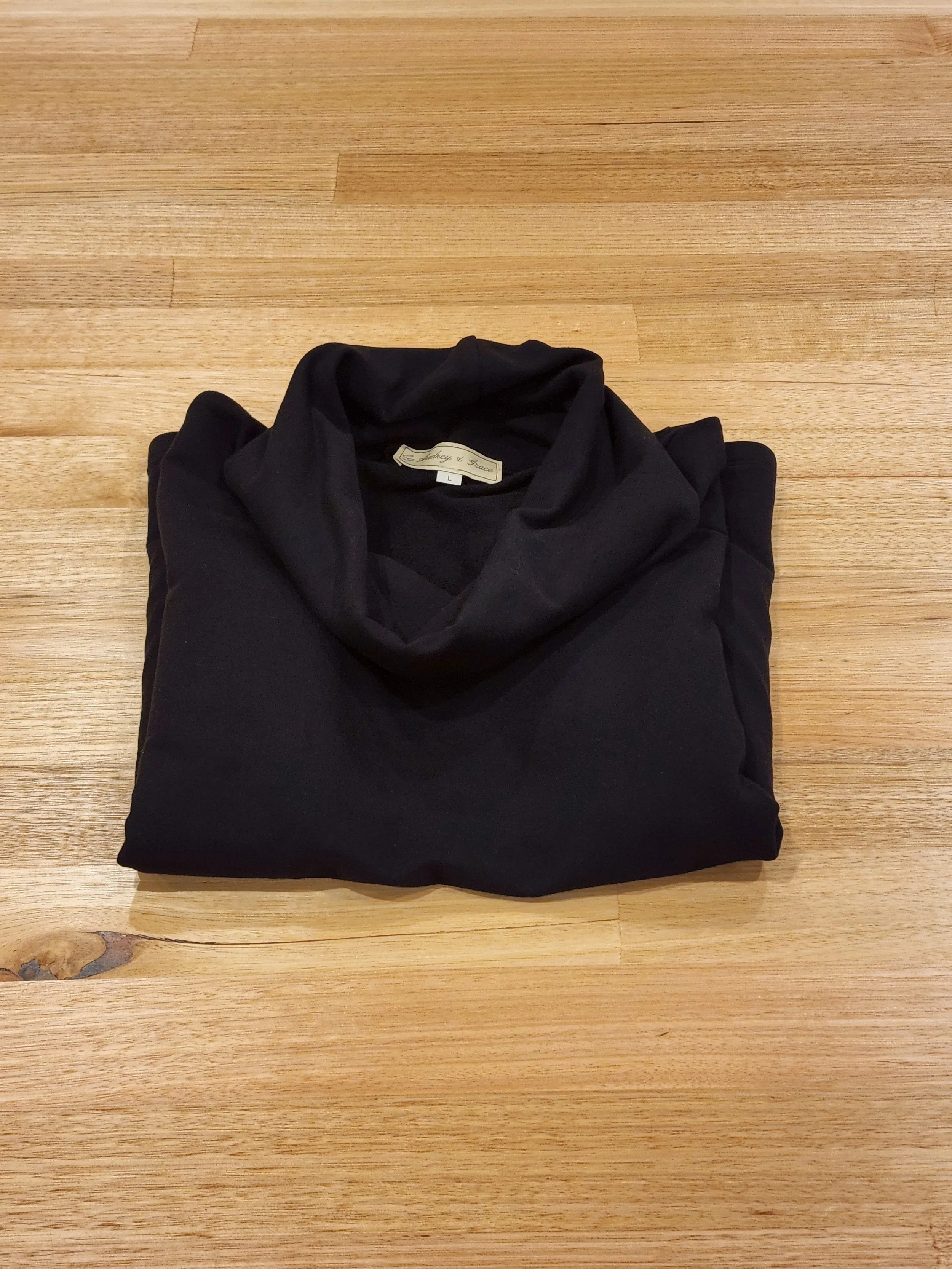 The Ruby Jumper - Black