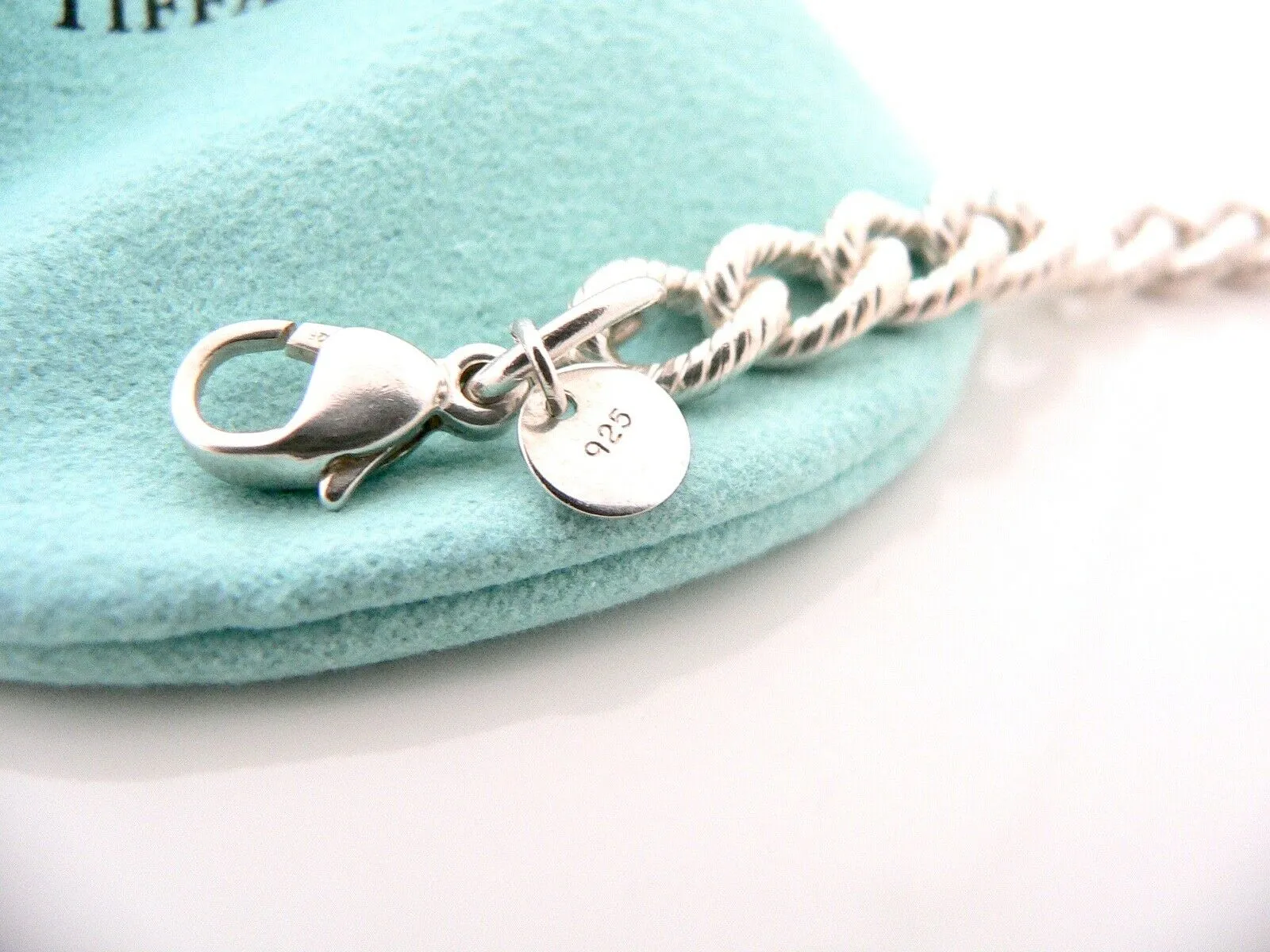 Tiffany & Co Textured Necklace Link Chain 18 Inches Gift Pouch Silver Cable Love