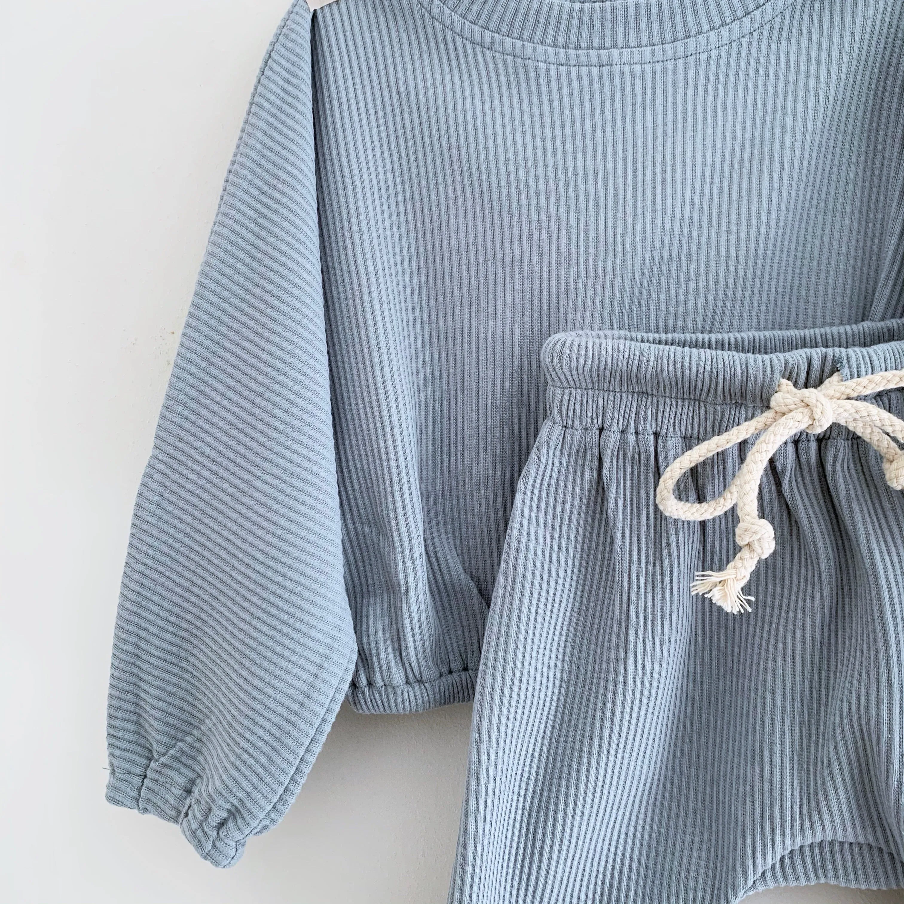 TINY TROVE JETT PULLOVER IVORY BLUE